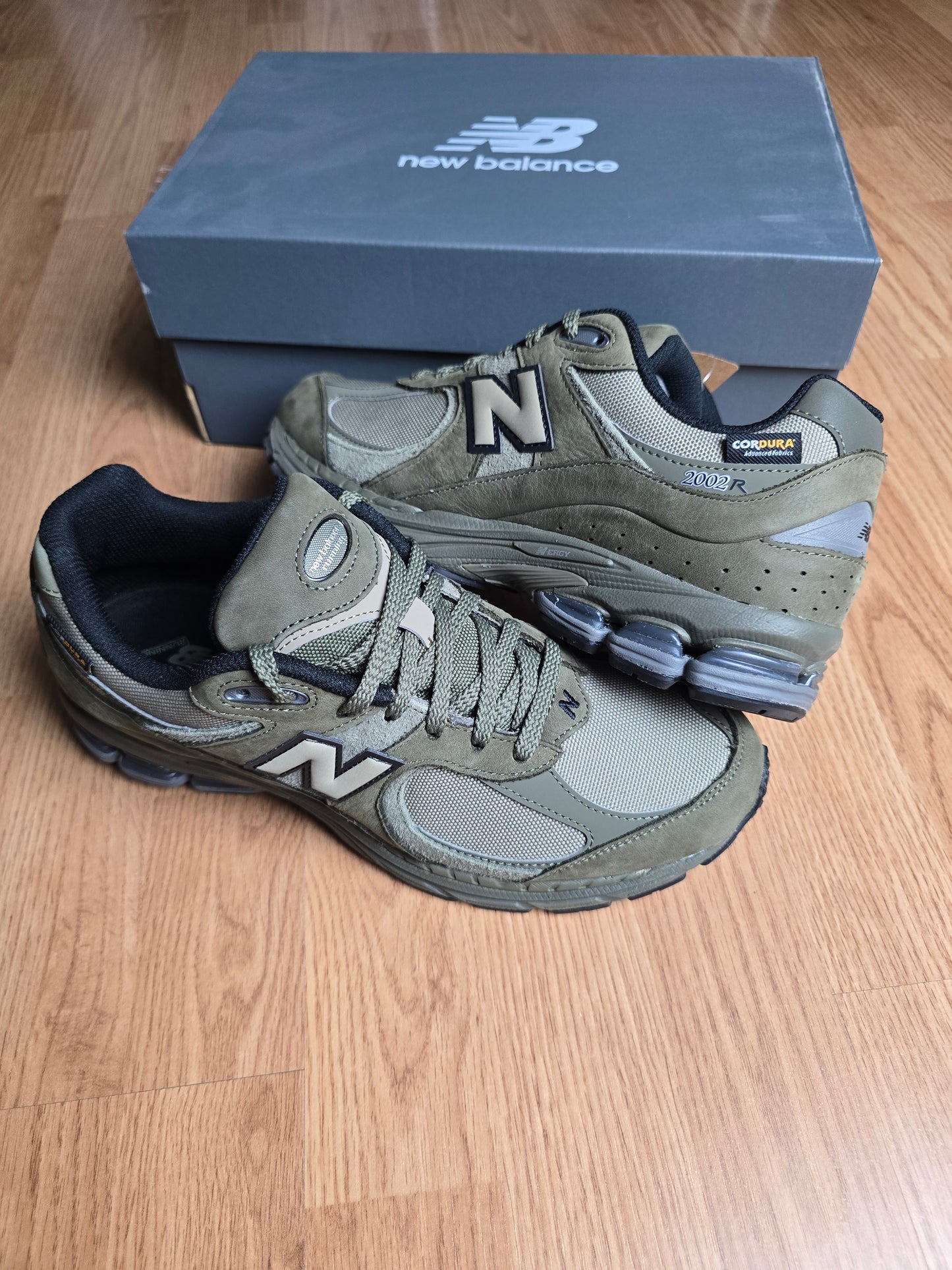 New Balance 2002r Cordura BNIB (UK9)