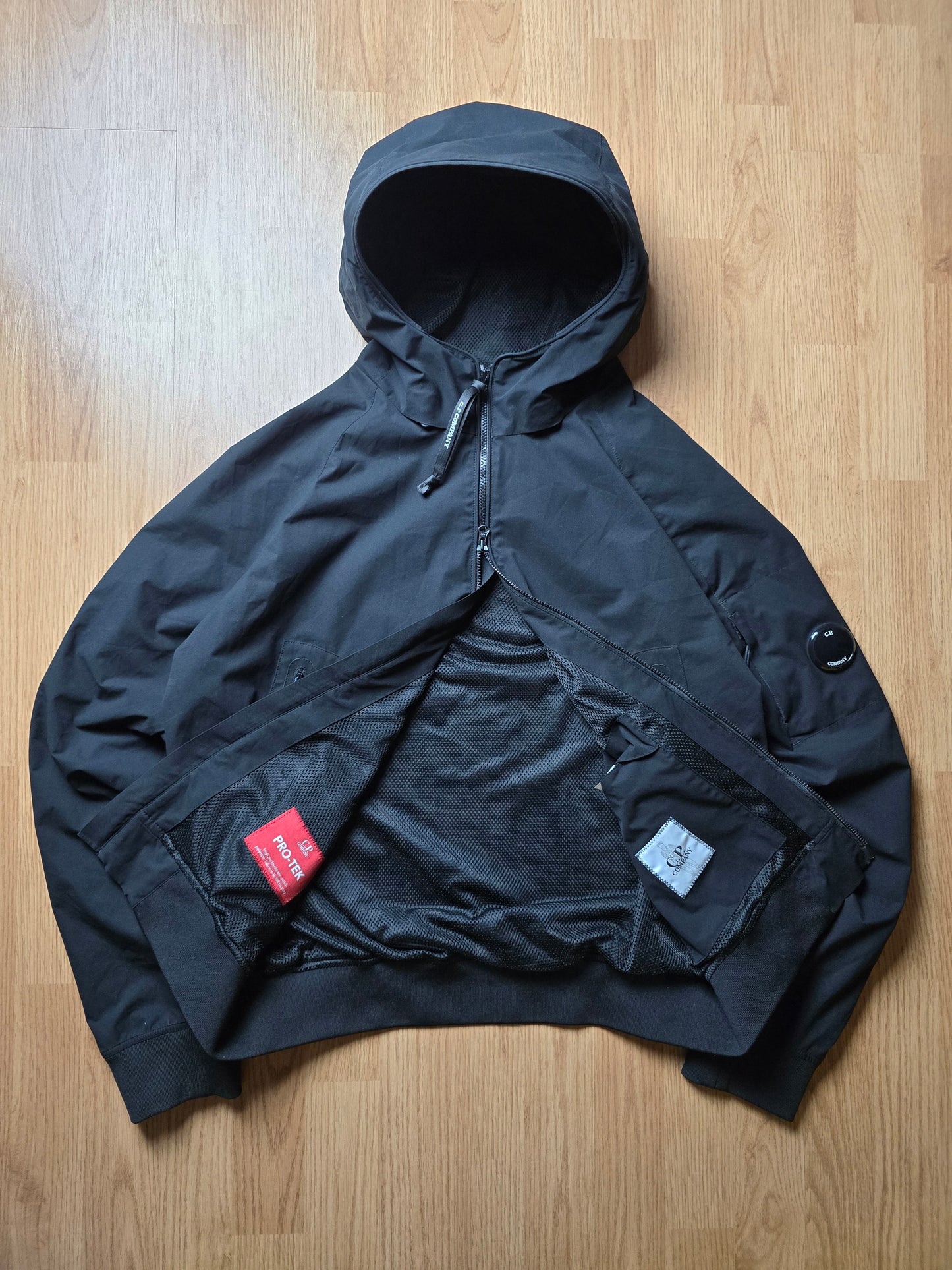 C.P. Company Pro Tek Lense Lightweight Jacket (M)