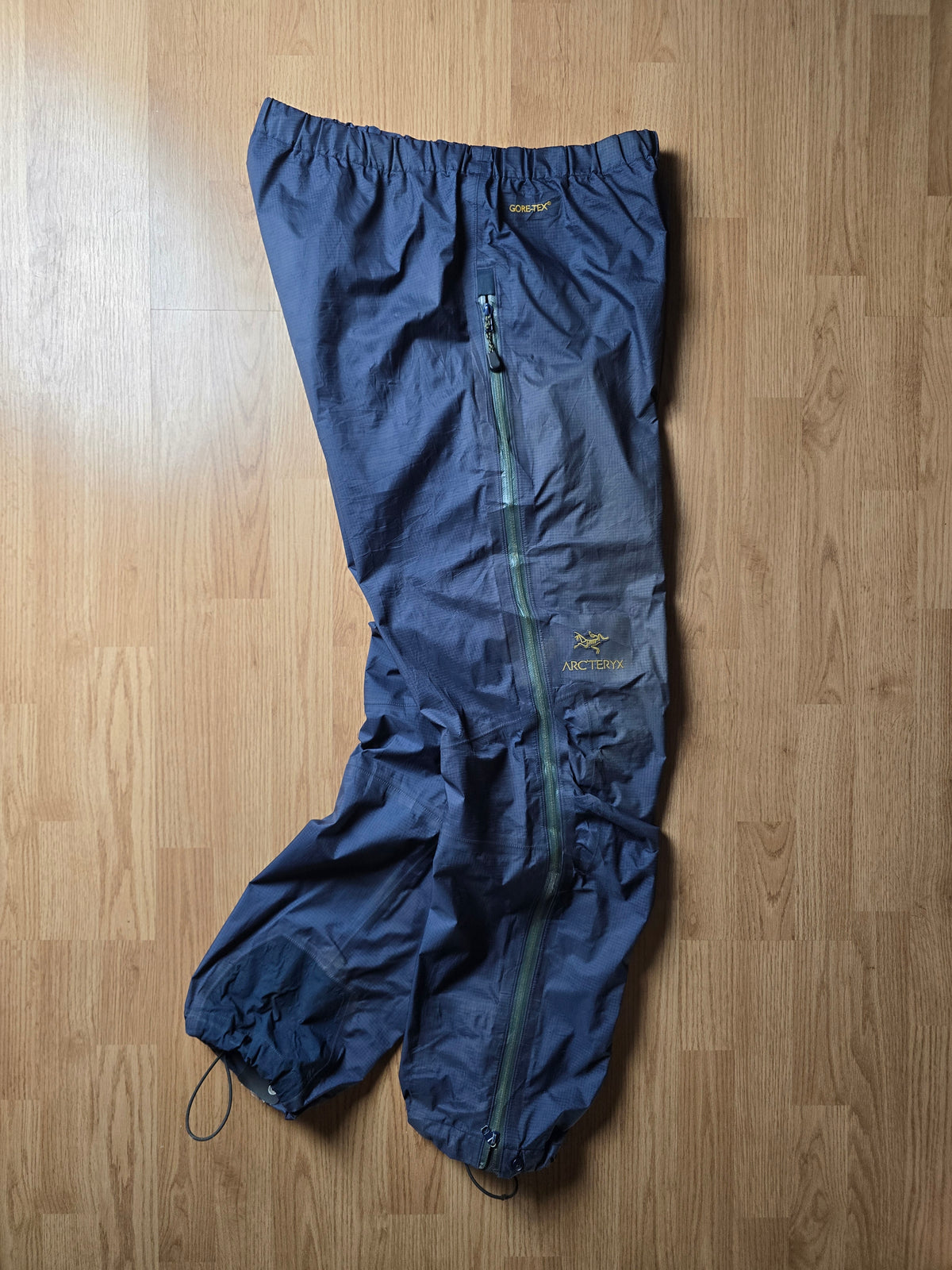 Rare Arc'teryx "SAMPLE" 1998 Gore-Tex Shell Pants (XL)