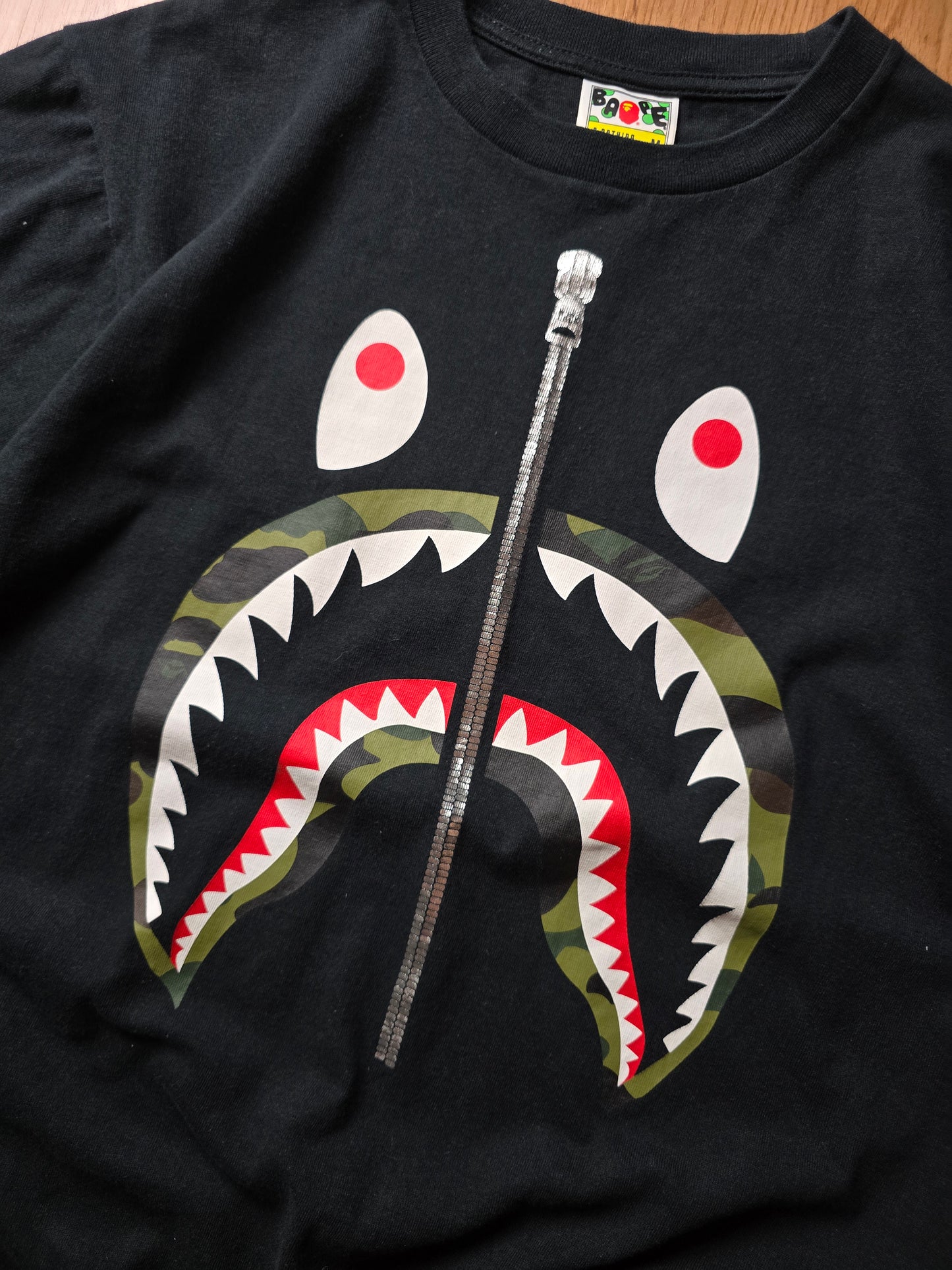 BAPE ABC Camo Shark Zip T-shirt (M)