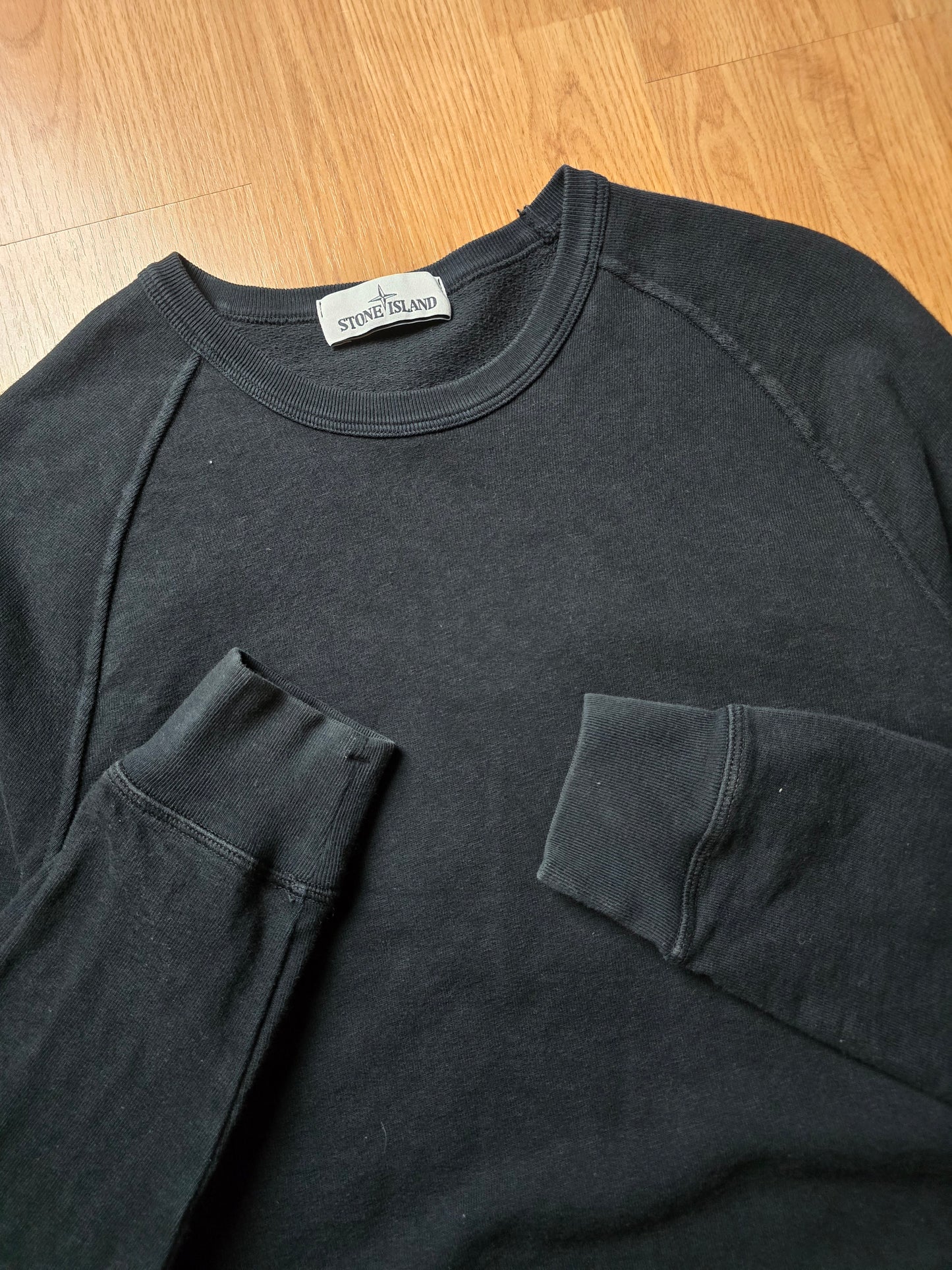 Stone Island Lightweight Raglan Sweatshirt (S)