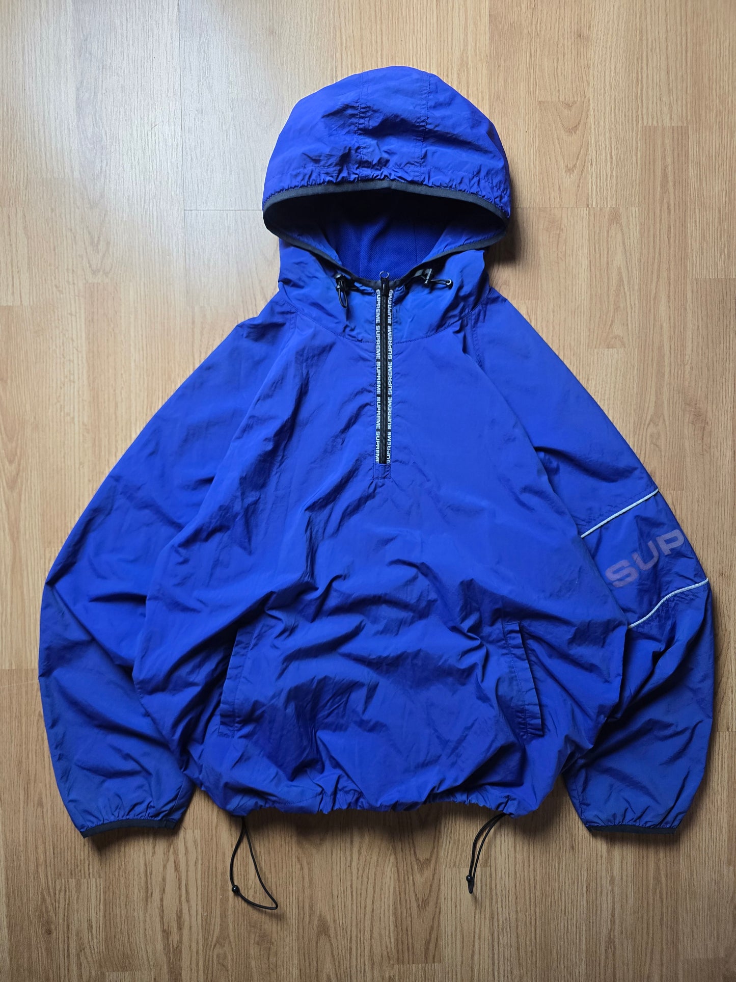 Supreme Reflective Ripstop Hooded Pullover Jacket (XL)