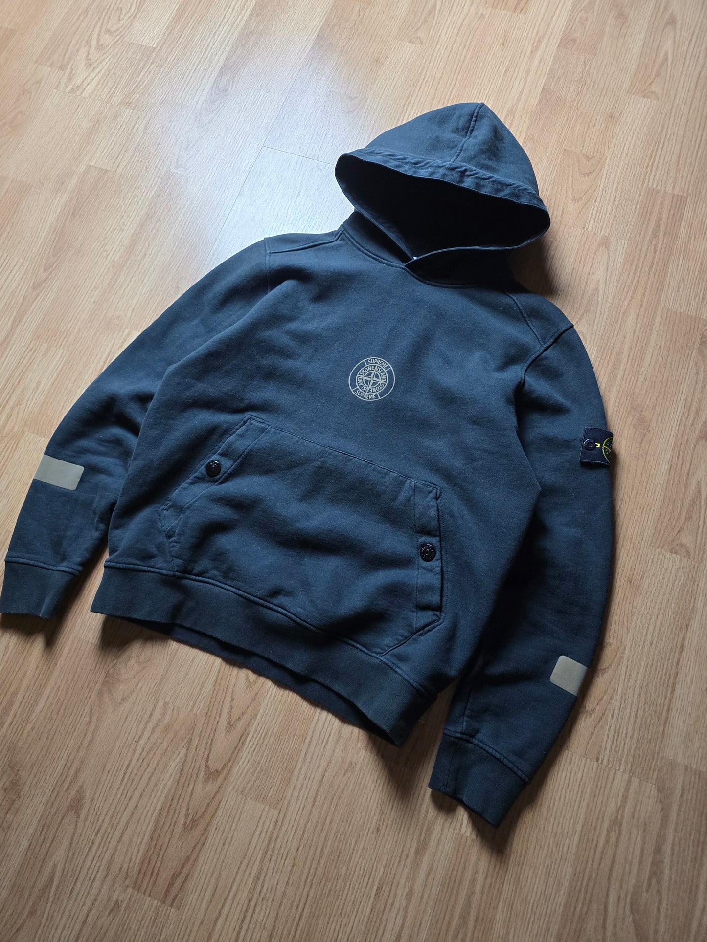 Supreme x Stone Island AW17 Reflective Hoodie (M)