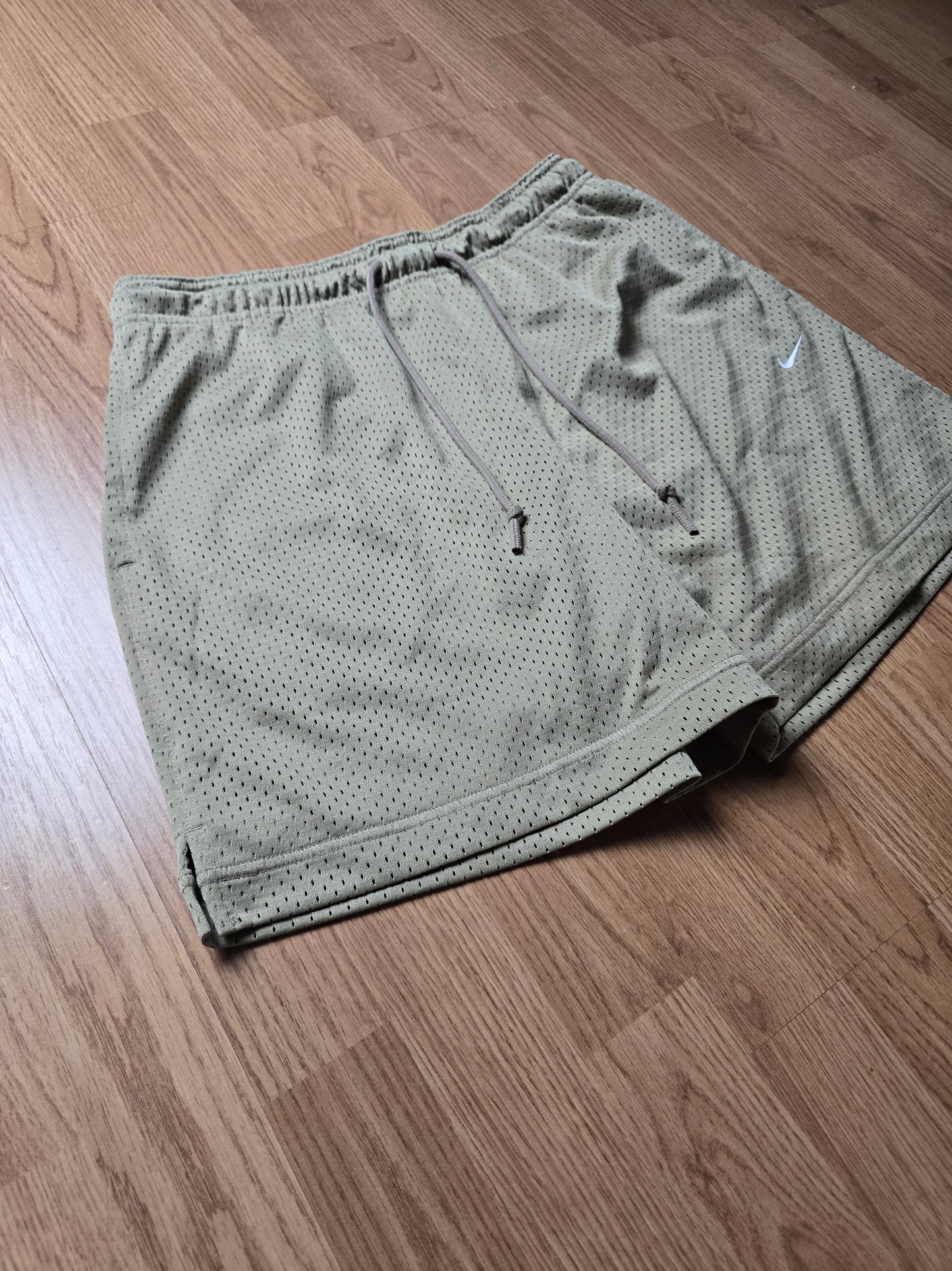 Nike Sportswear Authentics Mesh Shorts (M)