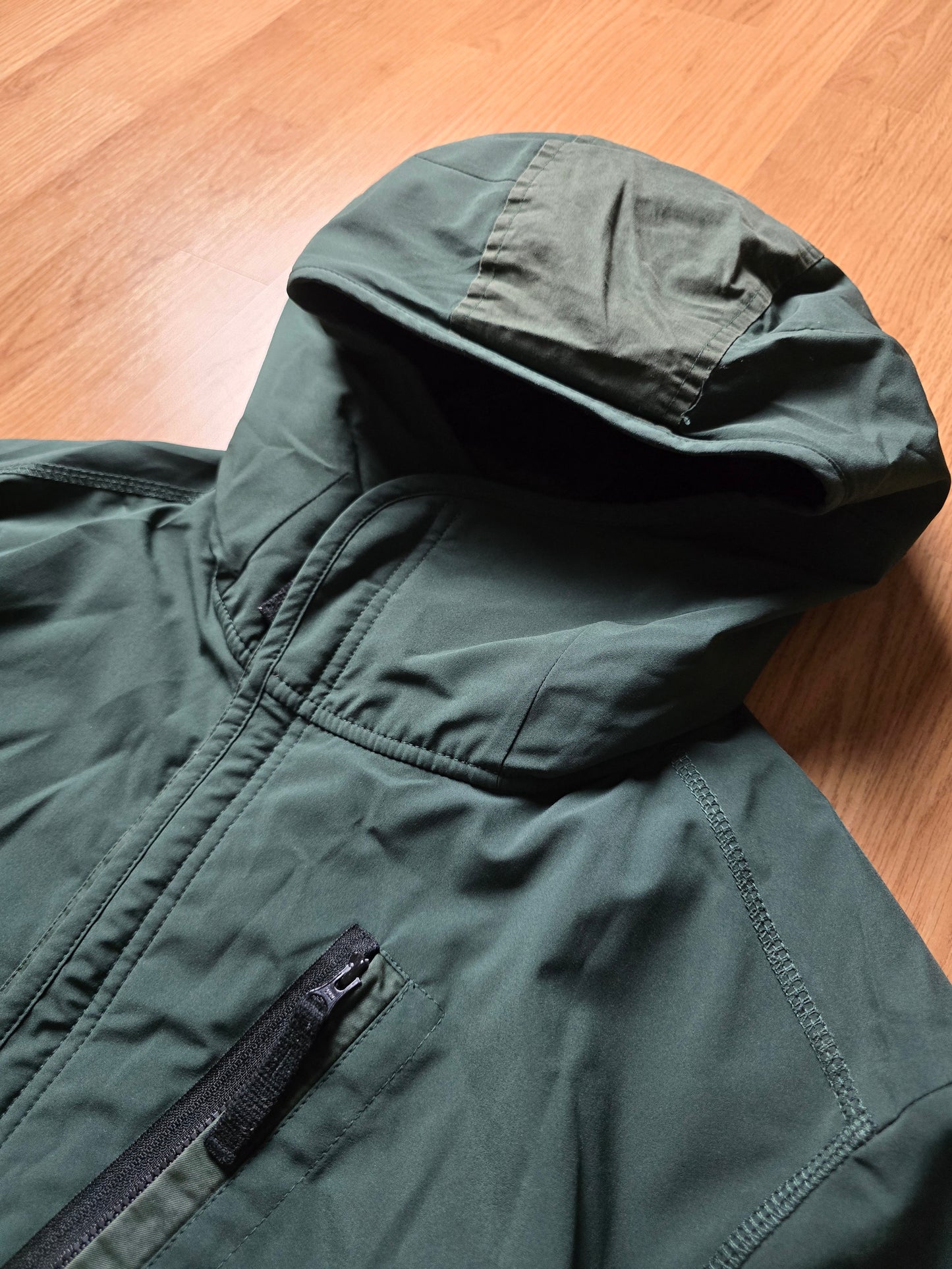 Stone Island Primaloft Insulated Soft Shell-R Jacket (L)