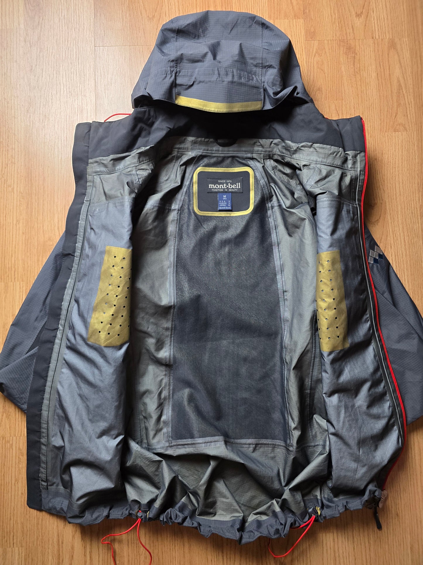RARE Montbell Gore-tex Proshell Technical Panelled Jacket (S)