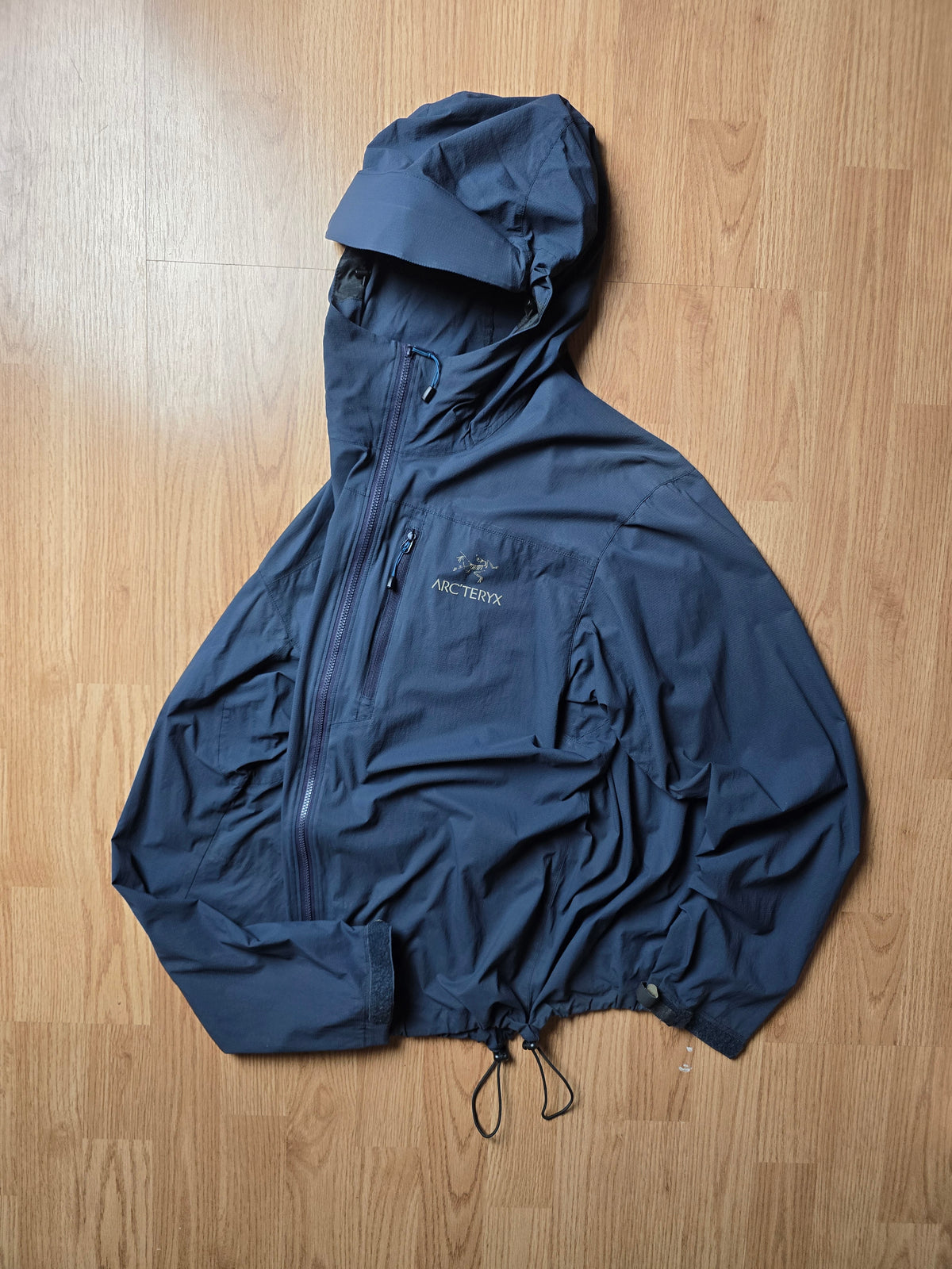 Arc'teryx 'Squamish Hoody' Lightweight Jacket (S)