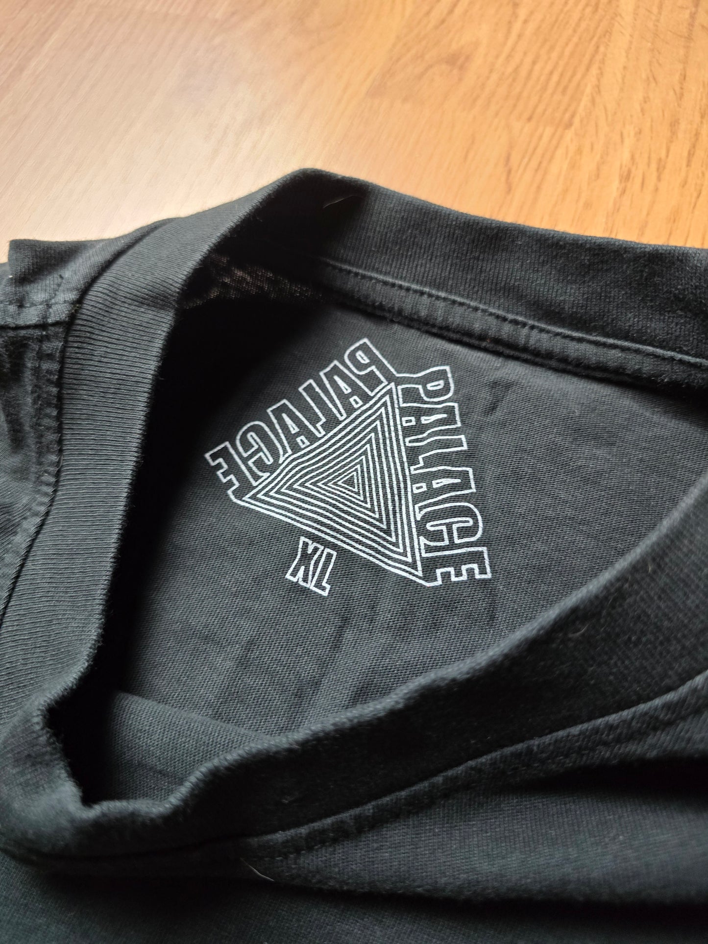 Palace Deamon P3 T-shirt (L)