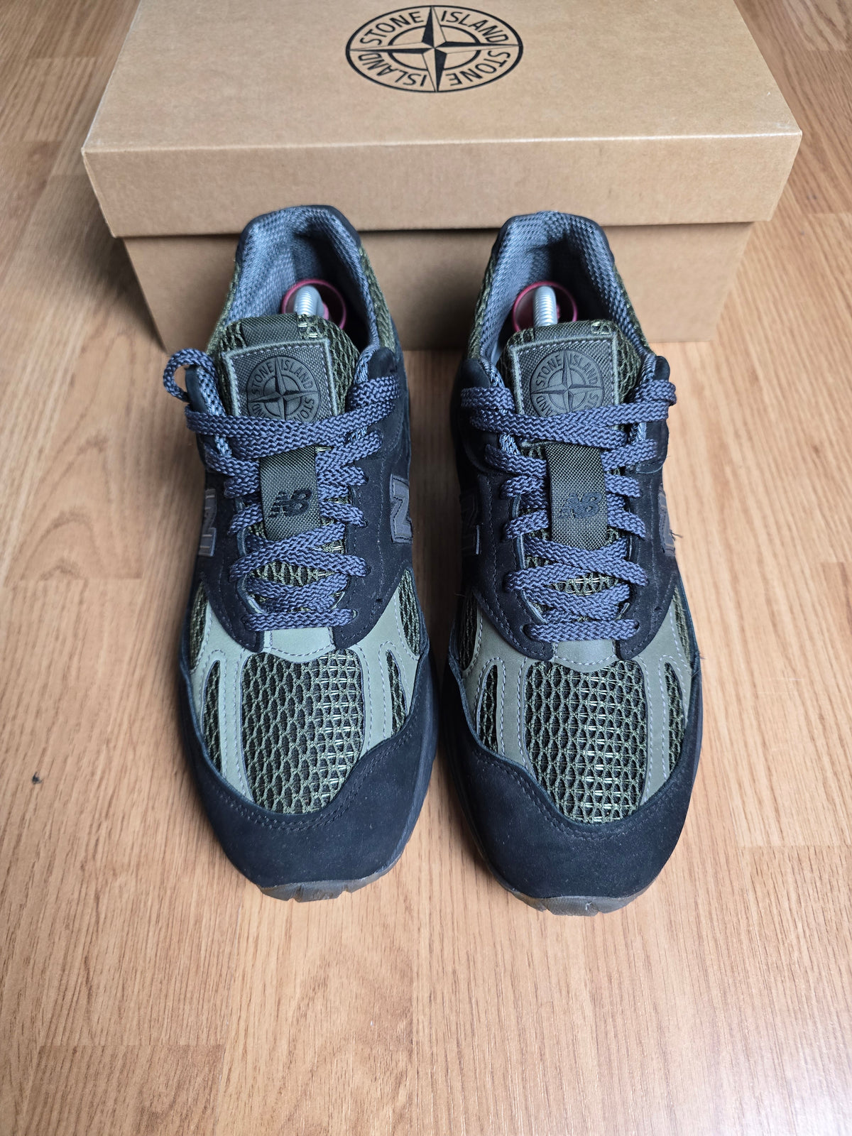 Stone Island x New Balance 991V2 Black Olive (UK8)