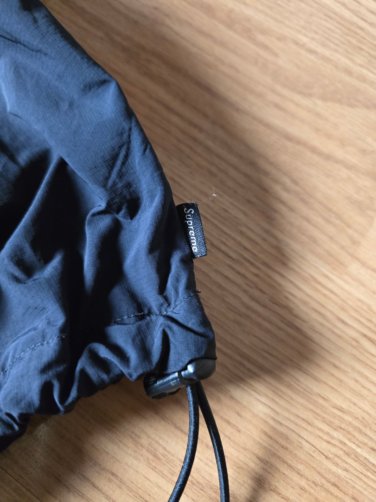 Supreme Nylon Ripstop Reflective Hooded Pullover Jacket (L)