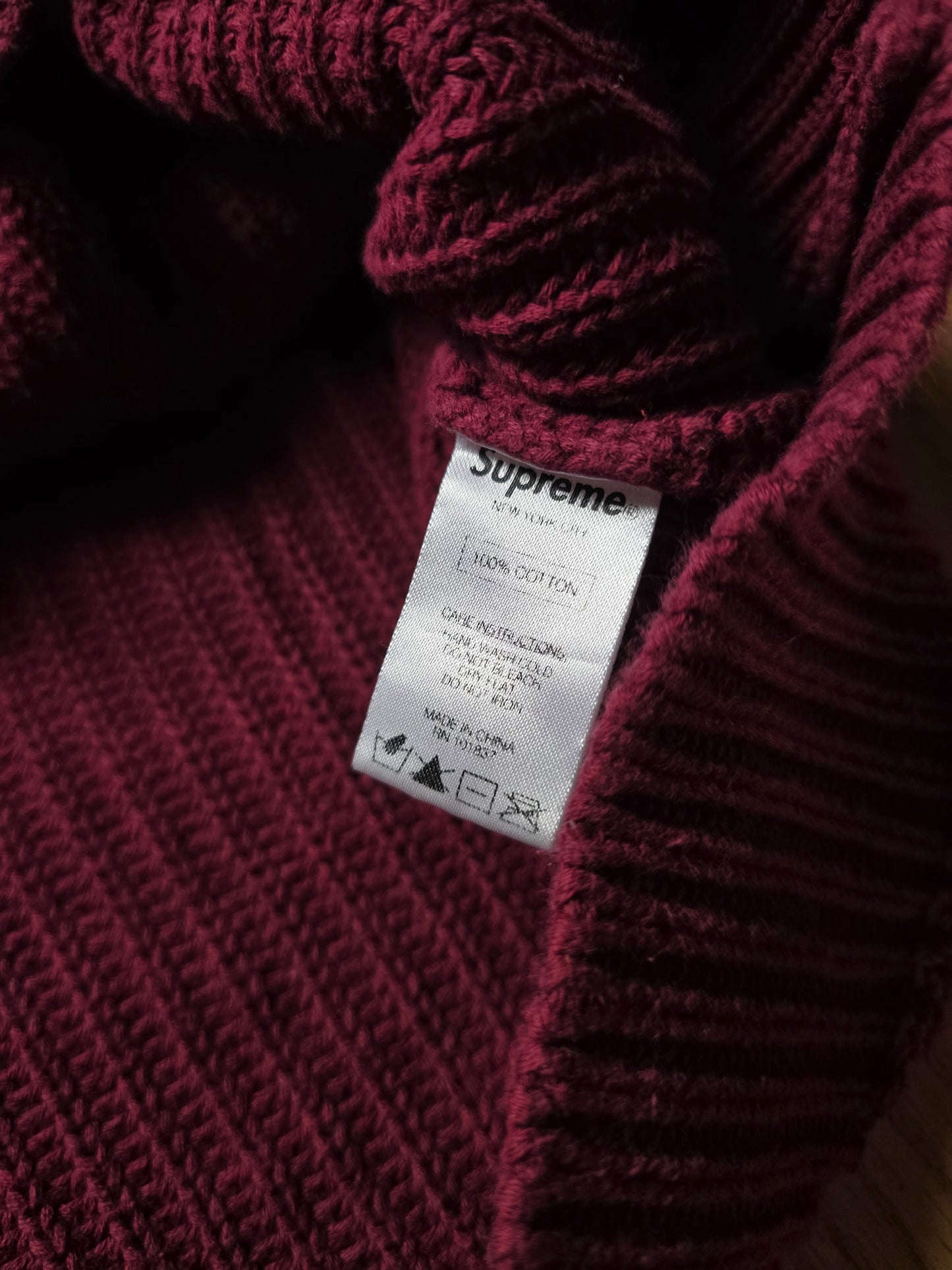 Supreme Ribbed Crewneck Fisherman Knit Sweater (M)