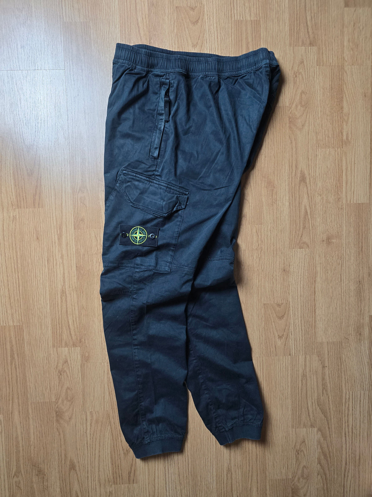 Stone Island Cuffed Cargo Pants (30x30)