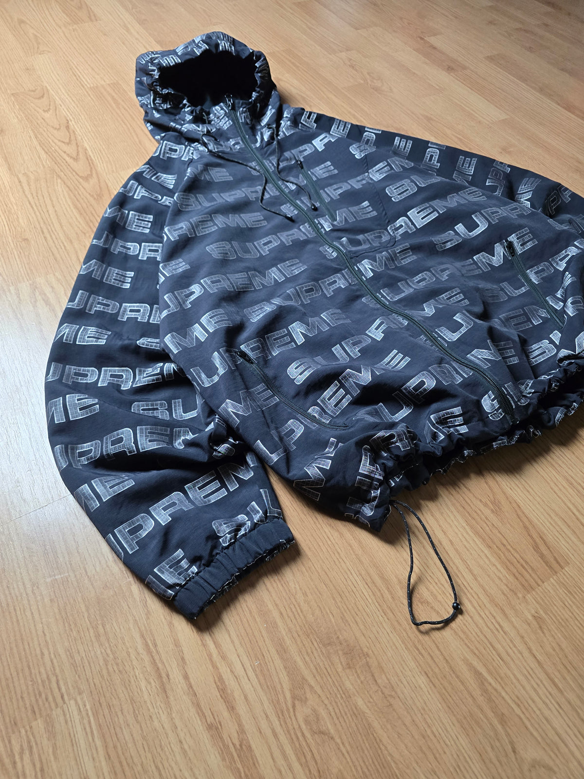 RARE Supreme Logo Ripstop Hooded Track Jacket (XL)
