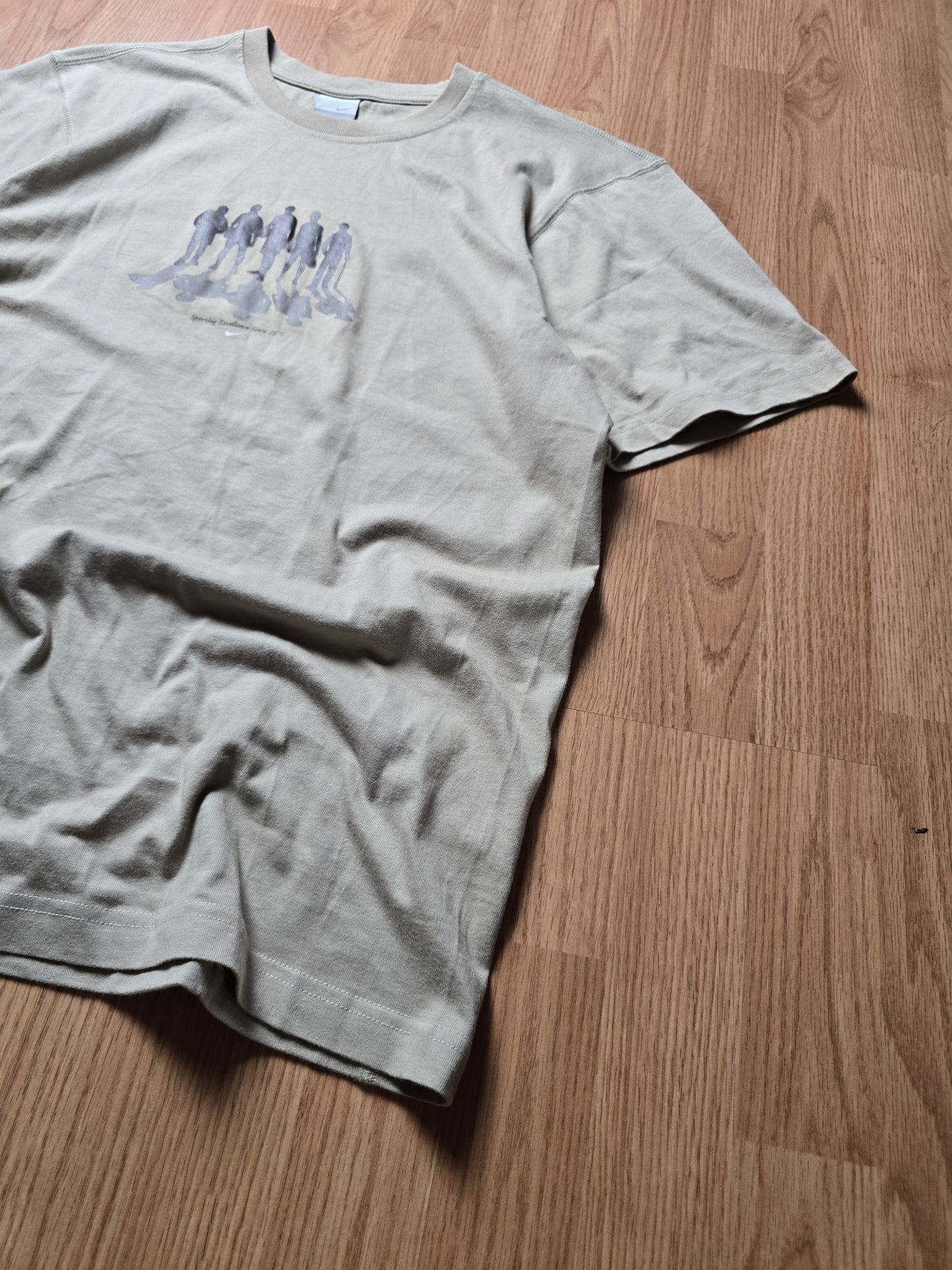 Vintage Nike Sporting Essentials Tee (L)