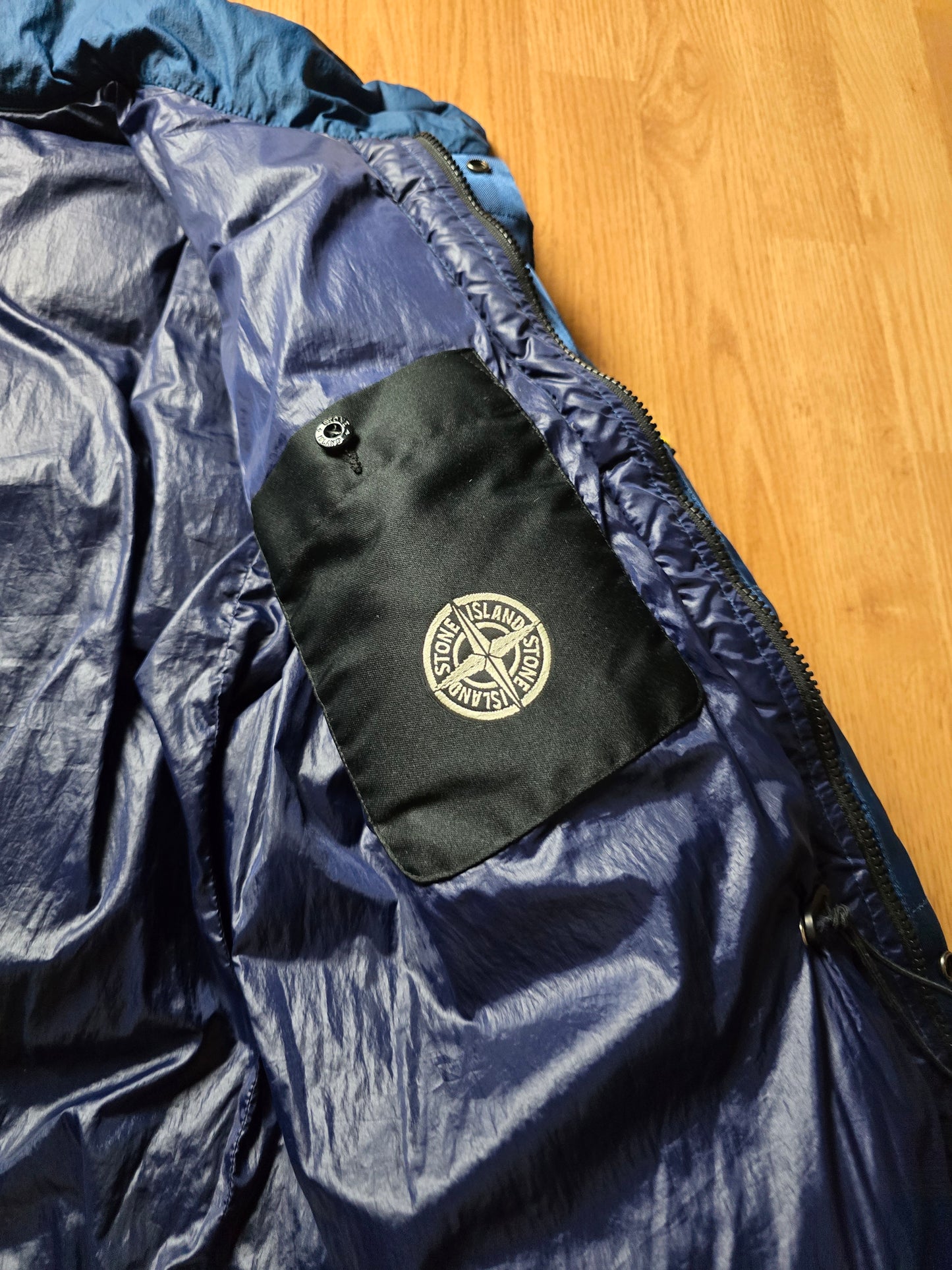 RARE Stone Island Opaque Nylon Tela Down Mesh Badge Puffer Jacket (M)