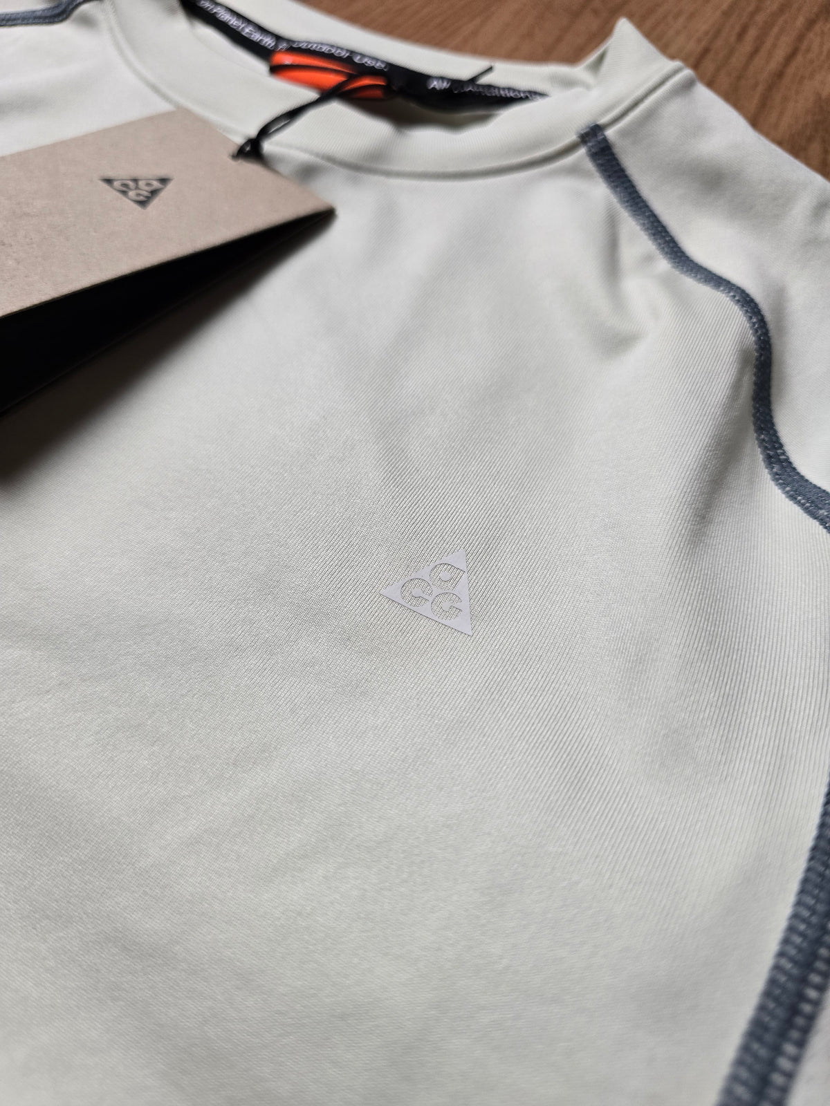 Nike ACG "Wildsee" Dri-Fit Longsleve Base Layer Top BNWT (S)