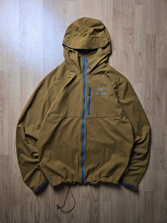 Arc'teryx 'Squamish Hoody' Lightweight Jacket (L)