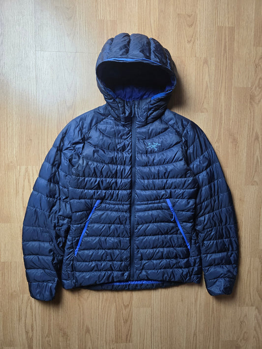 W/ Arc'teryx 'Cerium LT Hoody' Down Filled Puffer Jacket (S)