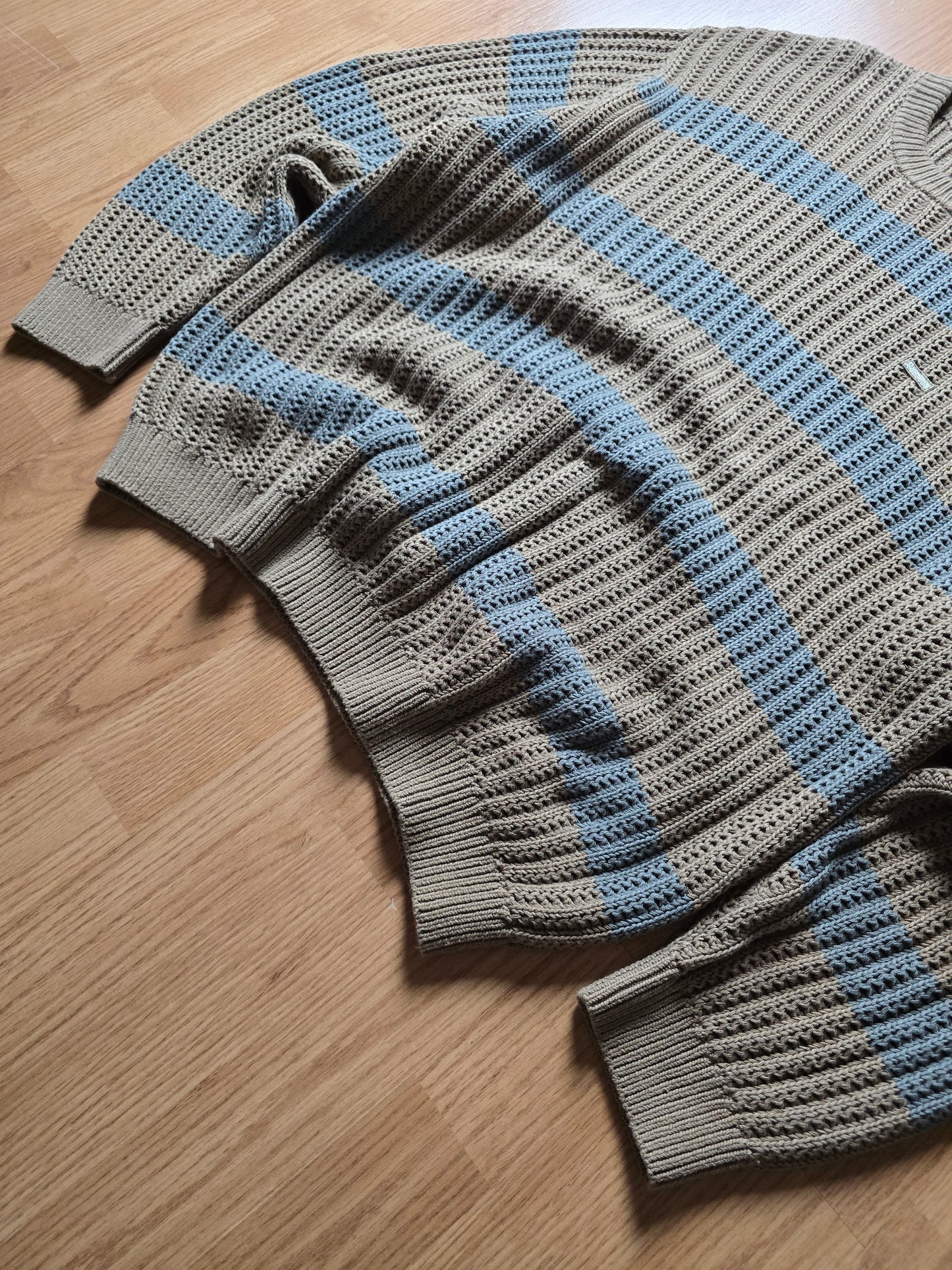 Supreme Loose Gauge Small Box Stripe Knit Sweater (L)
