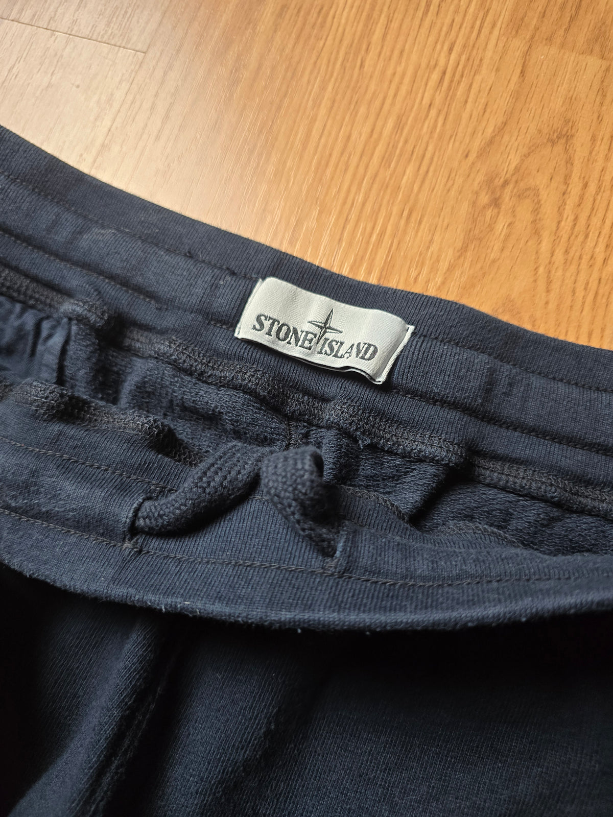 Stone Island Sweat Cargo Shorts (XL/XXL)