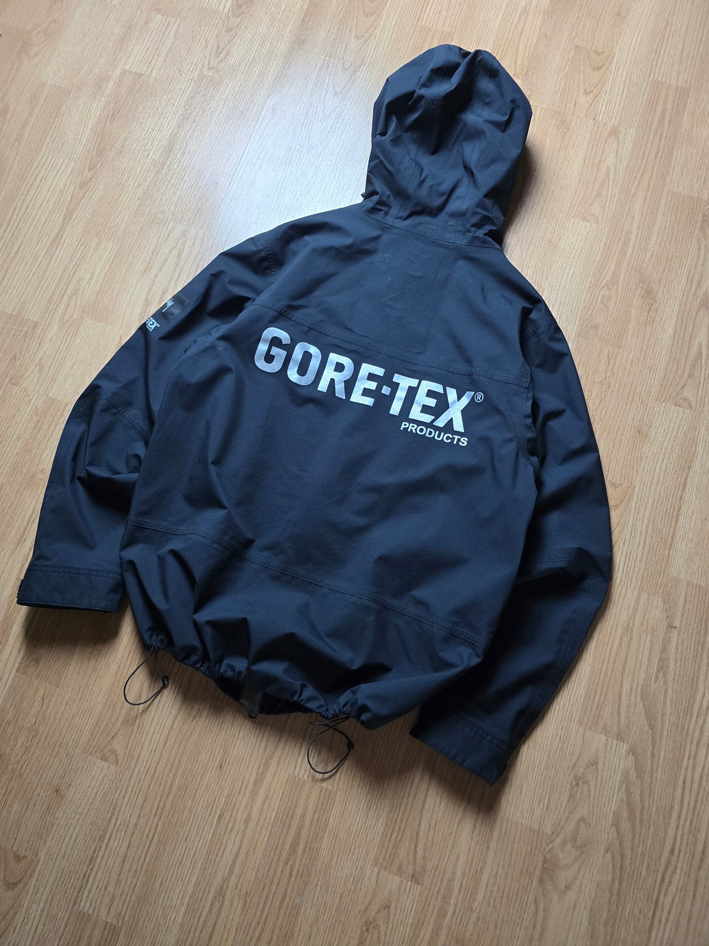 RARE Stussy Gore-tex Products Mountain Shell Jacket - Japan Exclusive (L)