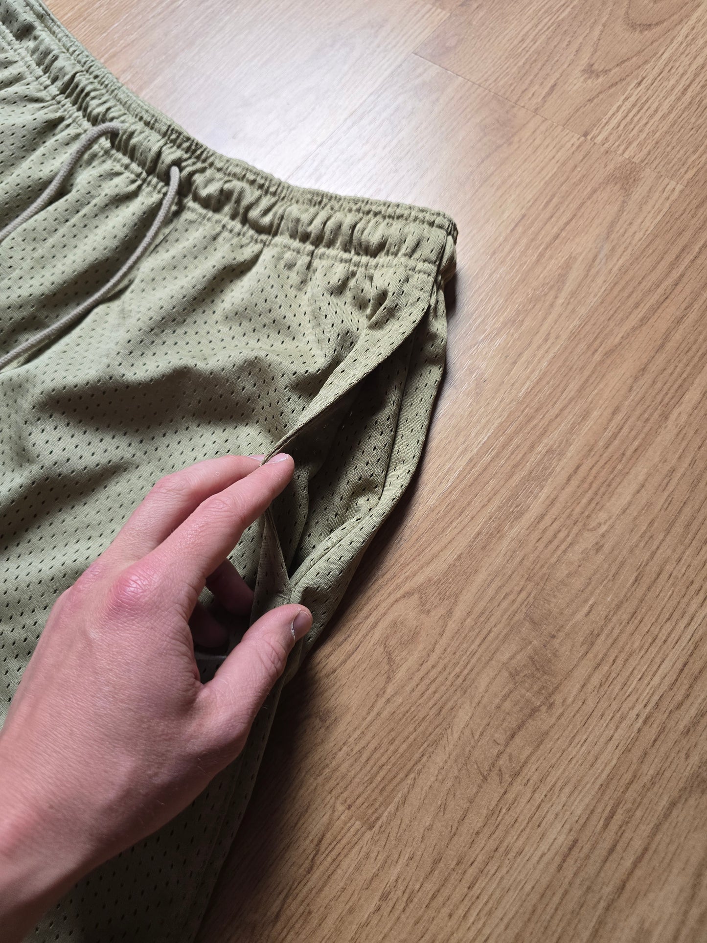 Nike Sportswear Authentics Mesh Shorts (M)
