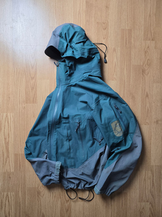 Vintage Arc'teryx Gore-tex Colour Block Jacket (M/L)