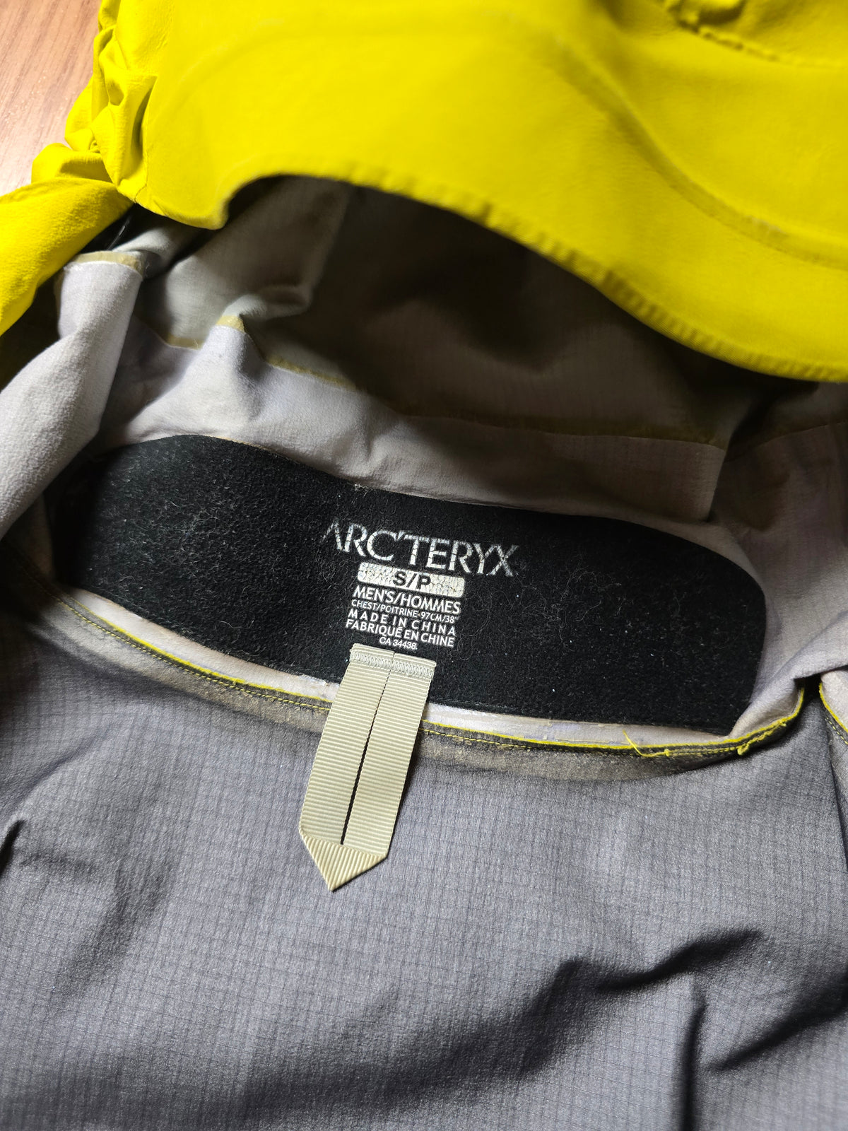 Arc'teryx Alpha AR "Lichen" Gore-tex Pro Shell Jacket (S/M)