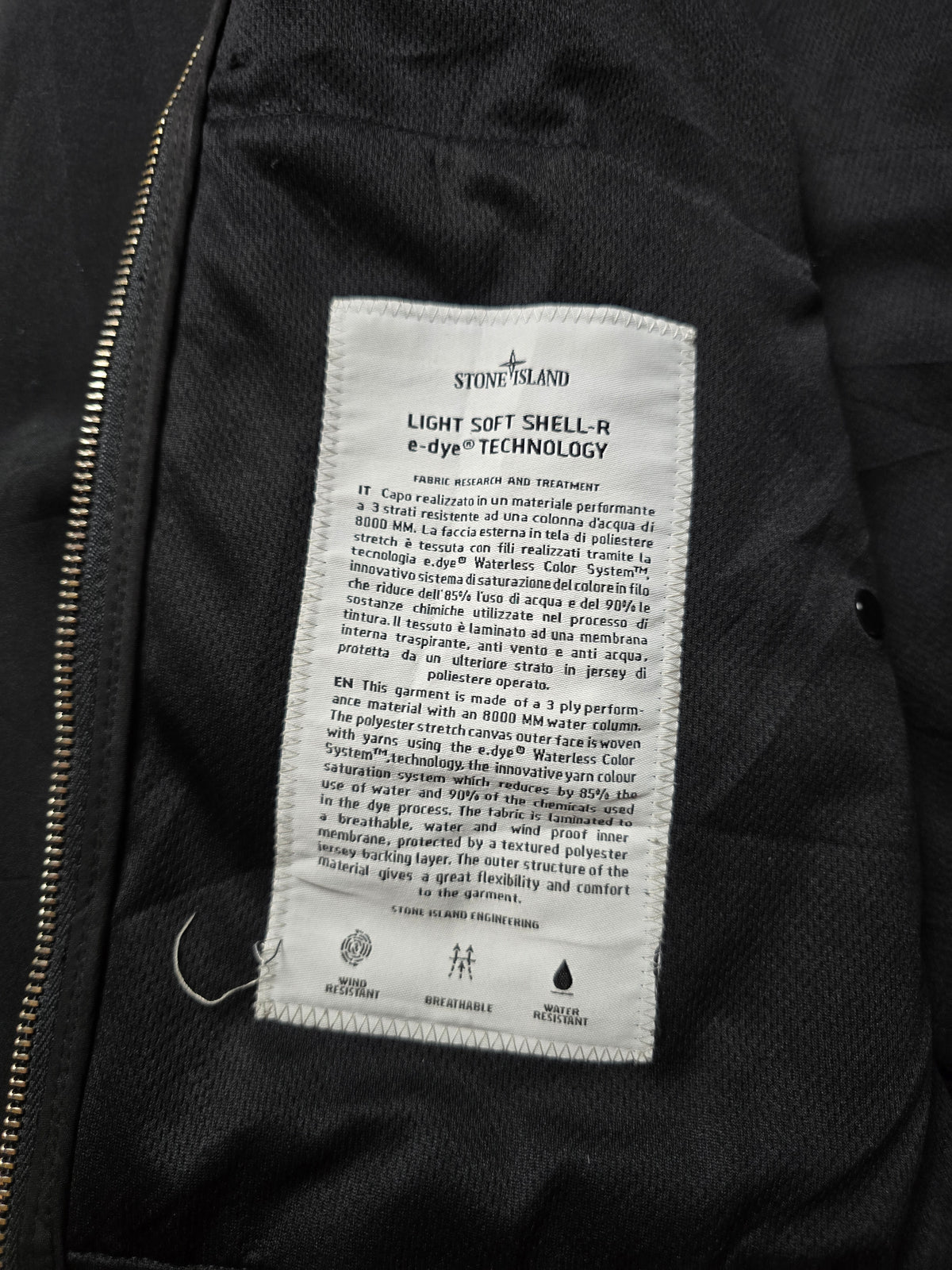 Stone Island Light Soft Shell-R E-Dye Technology Jacket (L)