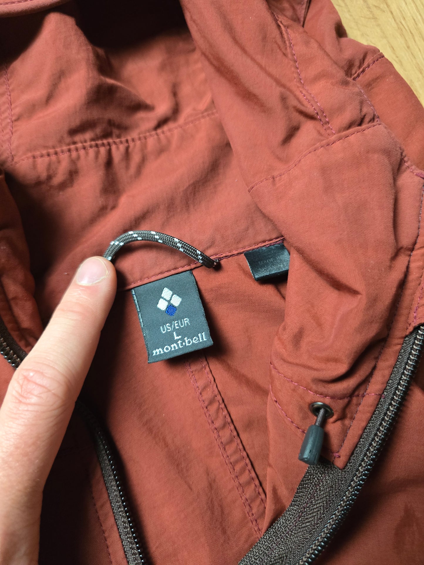 Montbell O.D. Lightweight Hooded Jacket (L)
