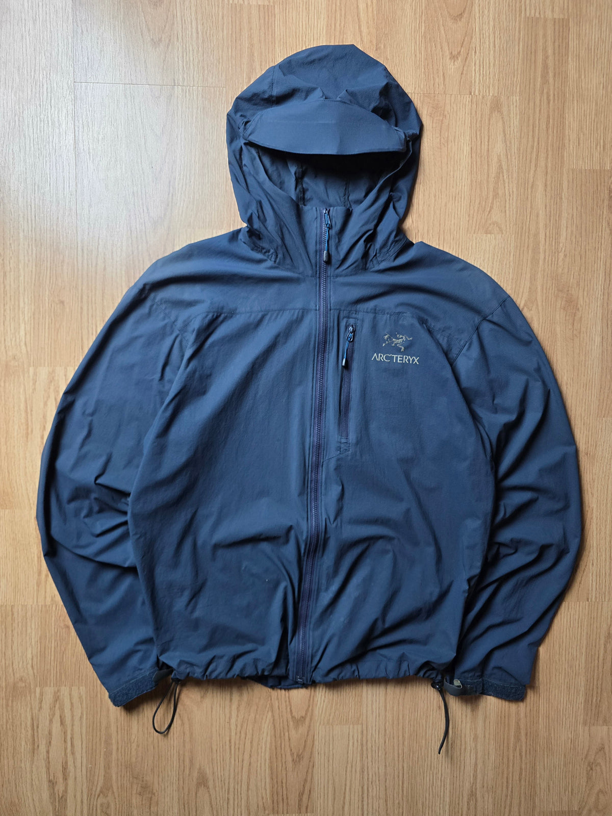 Arc'teryx 'Squamish Hoody' Lightweight Jacket (S)