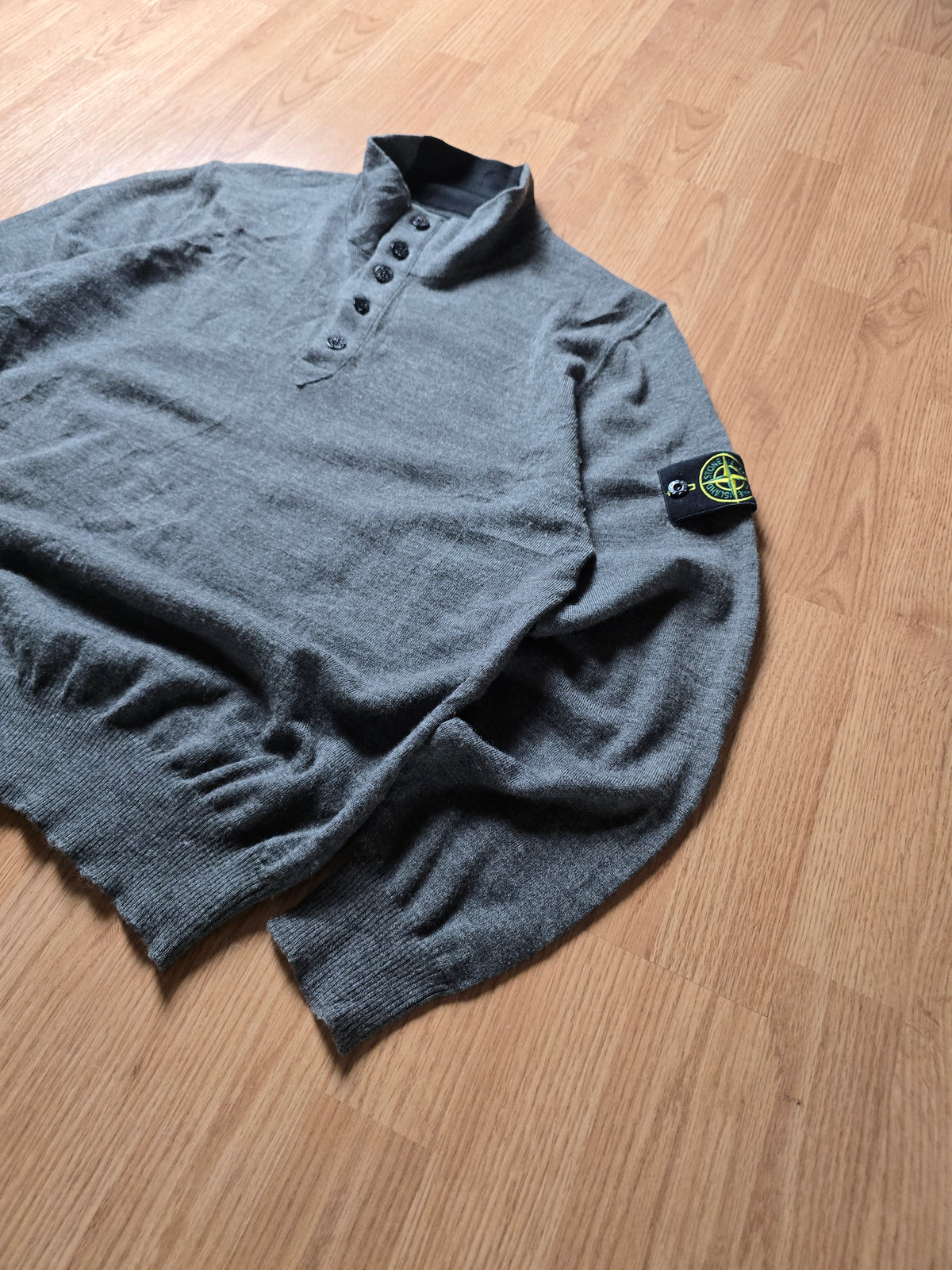 Stone Island 1/4 Button Lightweight Wool Knit Sweater (M)