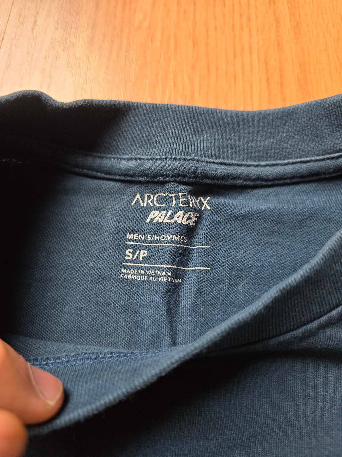 Palace x Arc'teryx T-shirt (S)