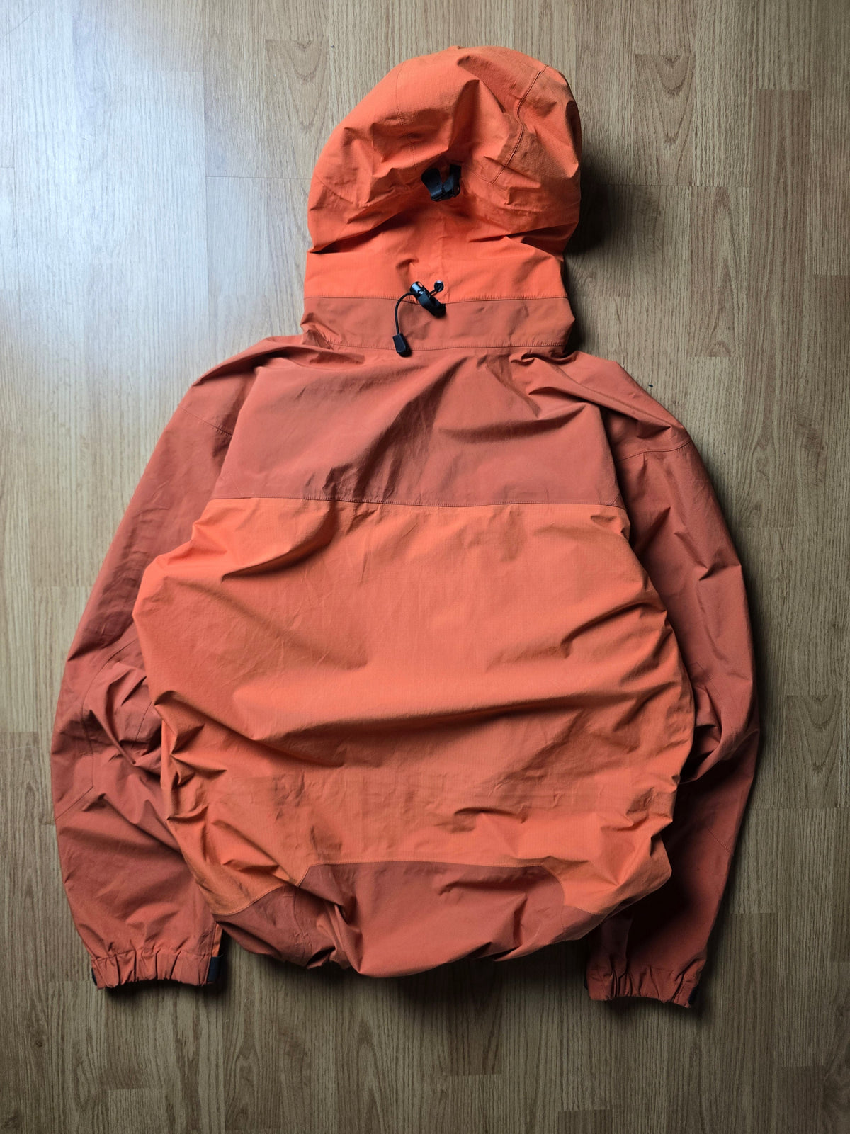 90s Arc'teryx Theta AR Tobasco Gore-tex 2 Tone Shell Jacket (L)