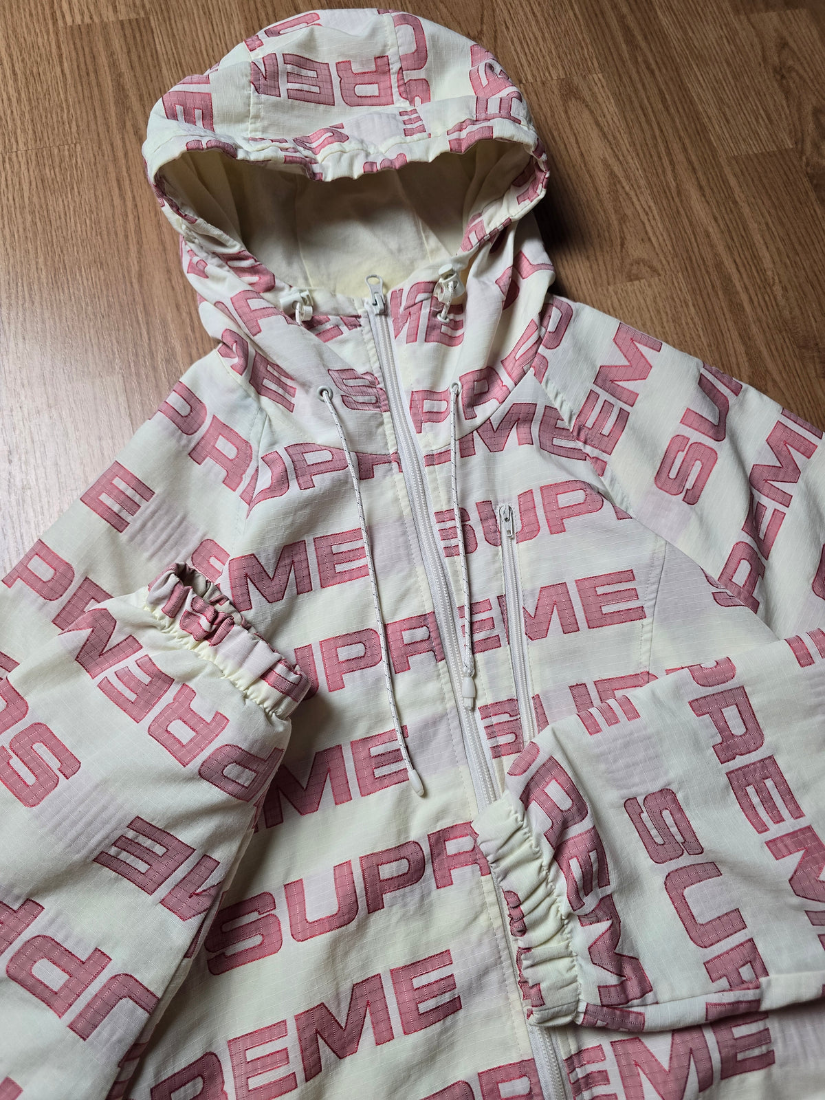RARE Supreme Logo Ripstop Hooded Track Jacket (M)