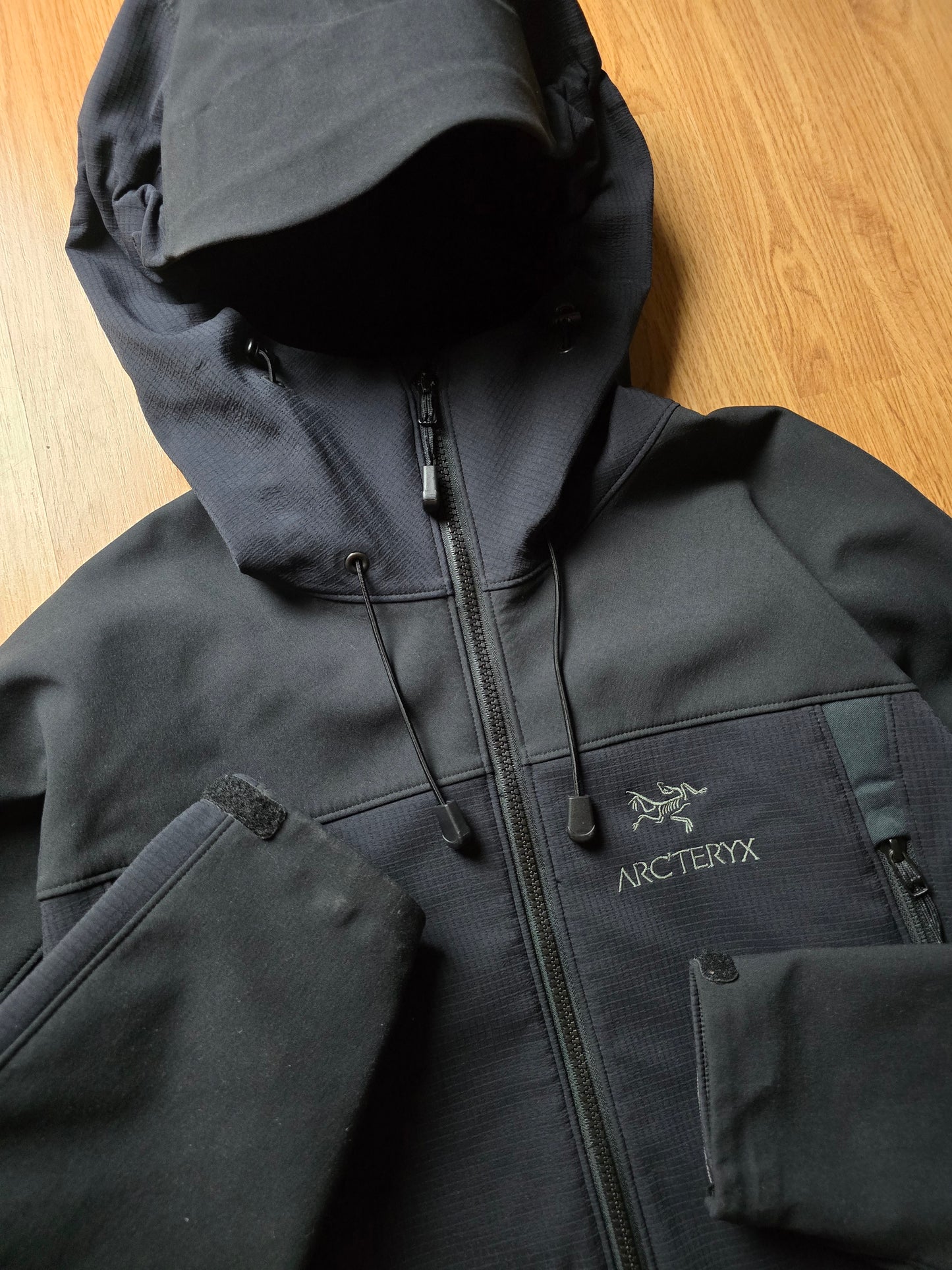 RARE 00s Arc'teryx Sigma AR Windstopper Fleece Jacket (M)