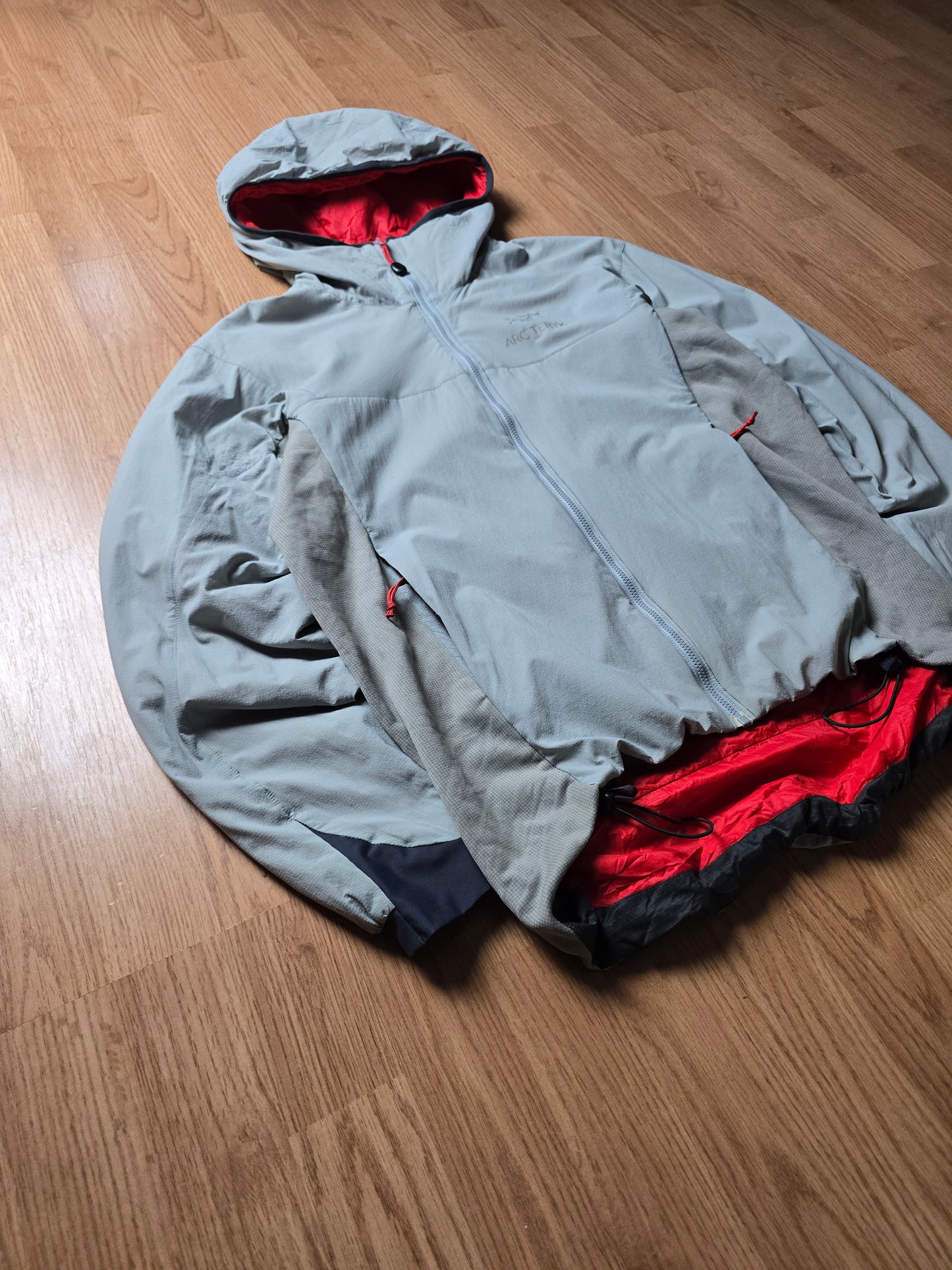 Arc'teryx 'Atom LT Hoody' Jacket (S)