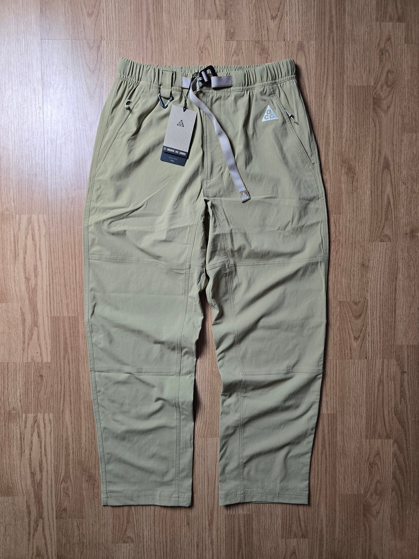 Nike ACG UV Hike Lightweight Technical Belted Shell Pants (S)