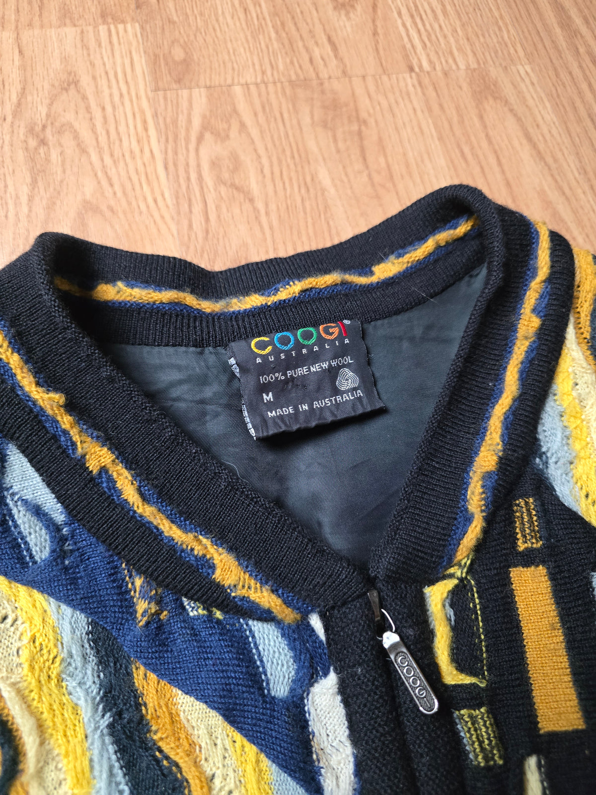 80-90s Coogi 3D Wool Knit Zip Bomber Jacket (M)