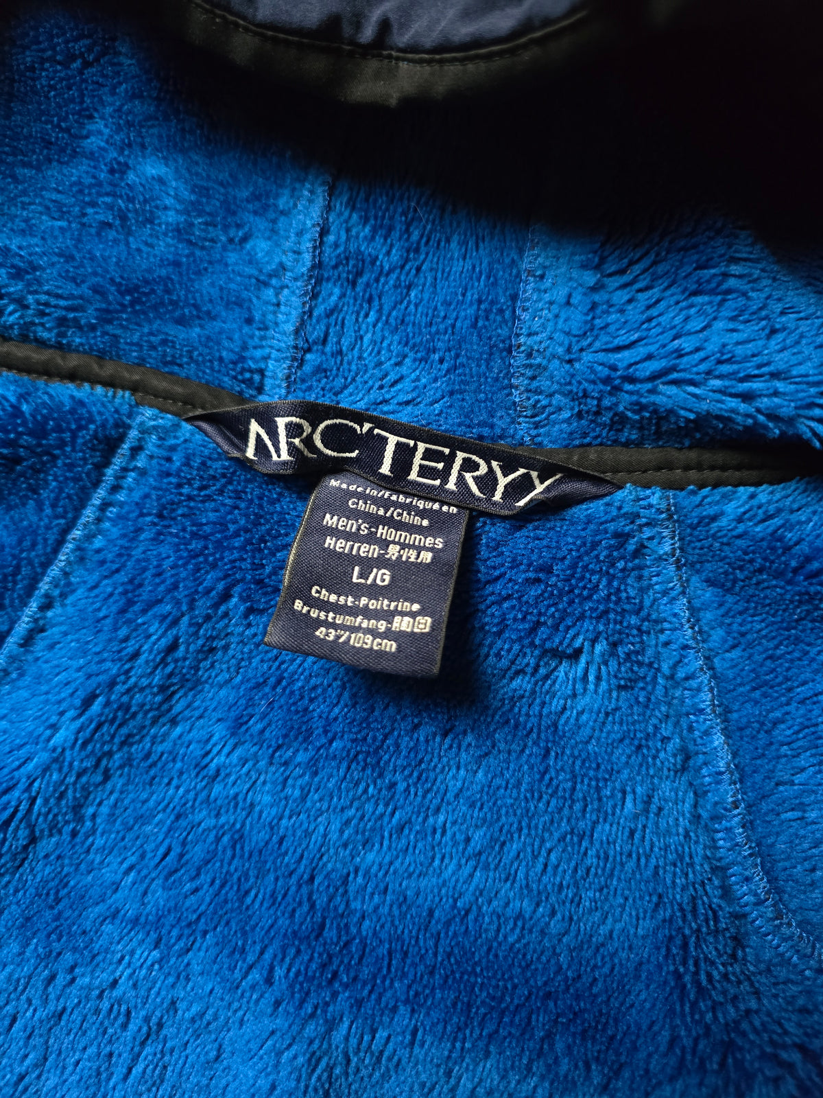 00s Arc'teryx 'Hylluss' Polartec Fleece Lined Hoodie/Jacket (L)