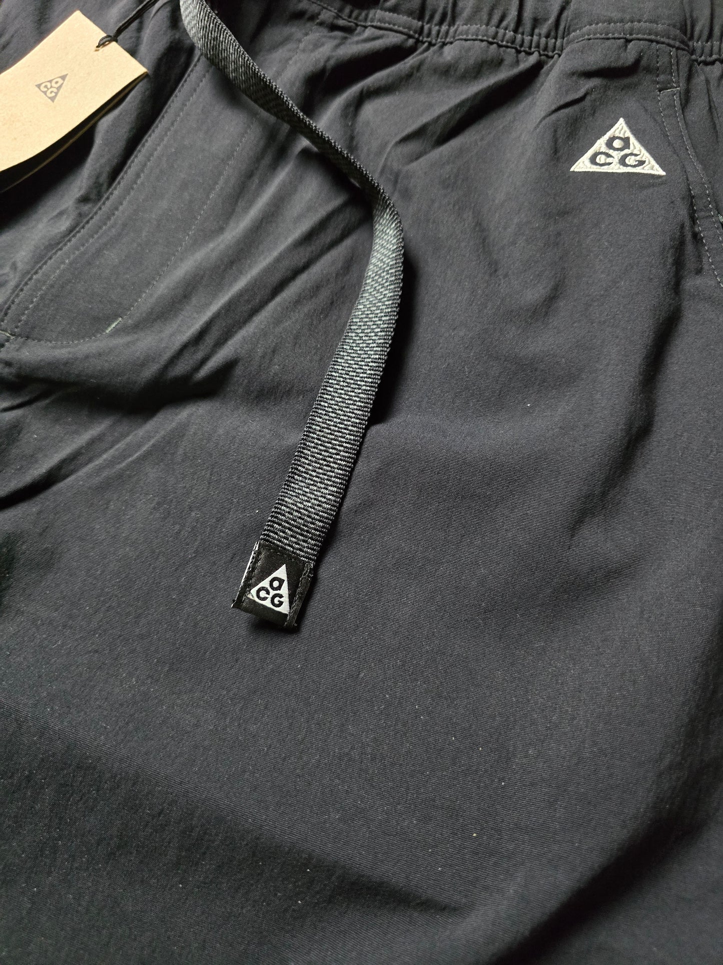 Nike ACG UV Hike Lightweight Technical Belted Shell Pants (XL)
