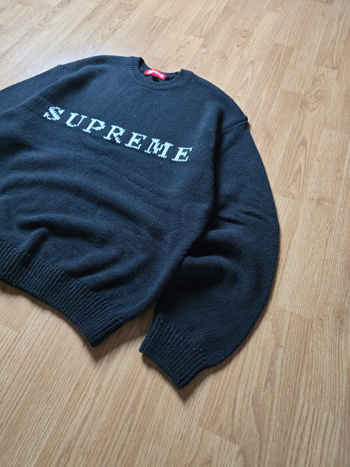 Supreme SS25 Contrast Logo Knit Sweater (L)