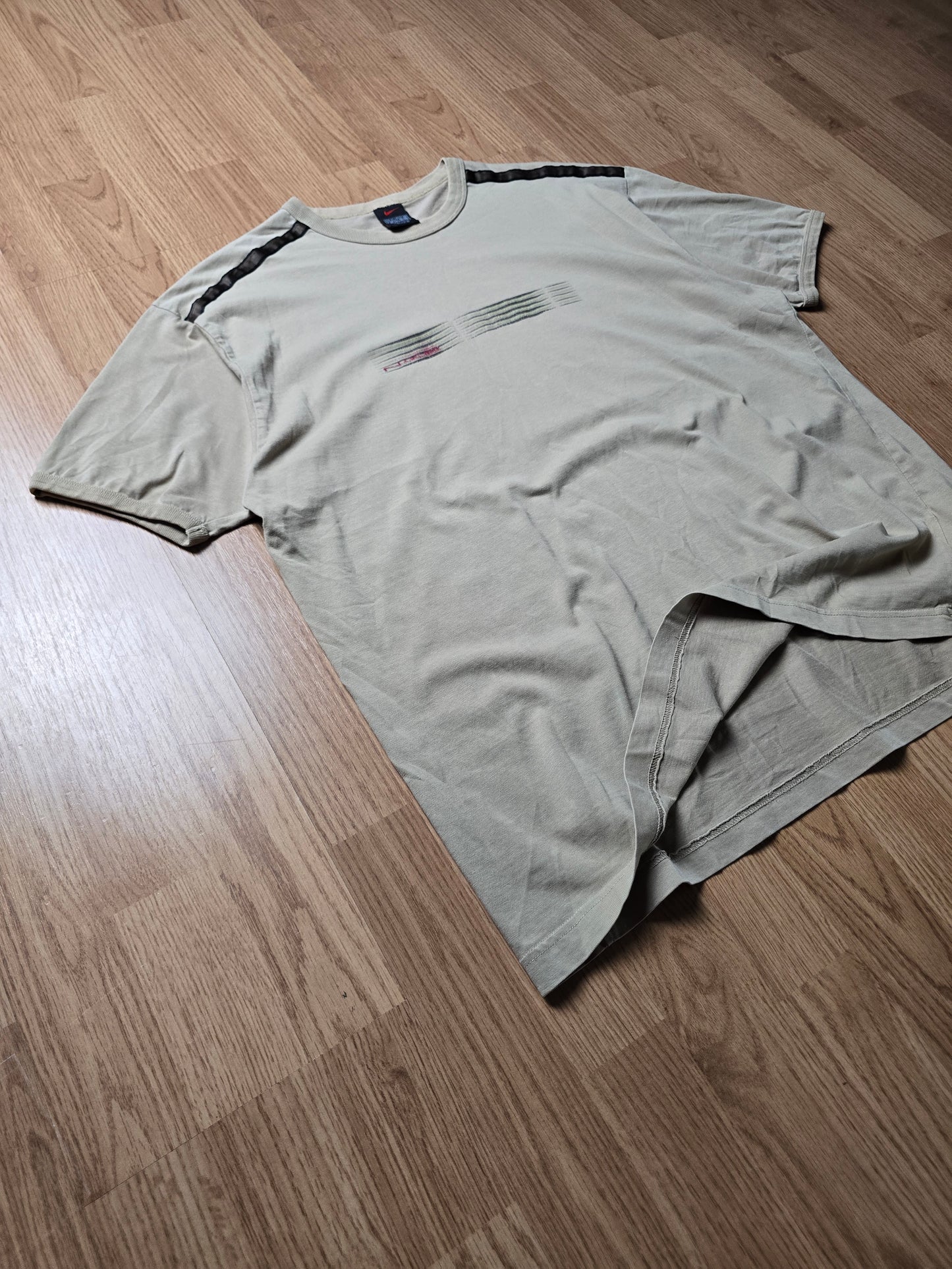 90s Nike Graphic Tee (L)