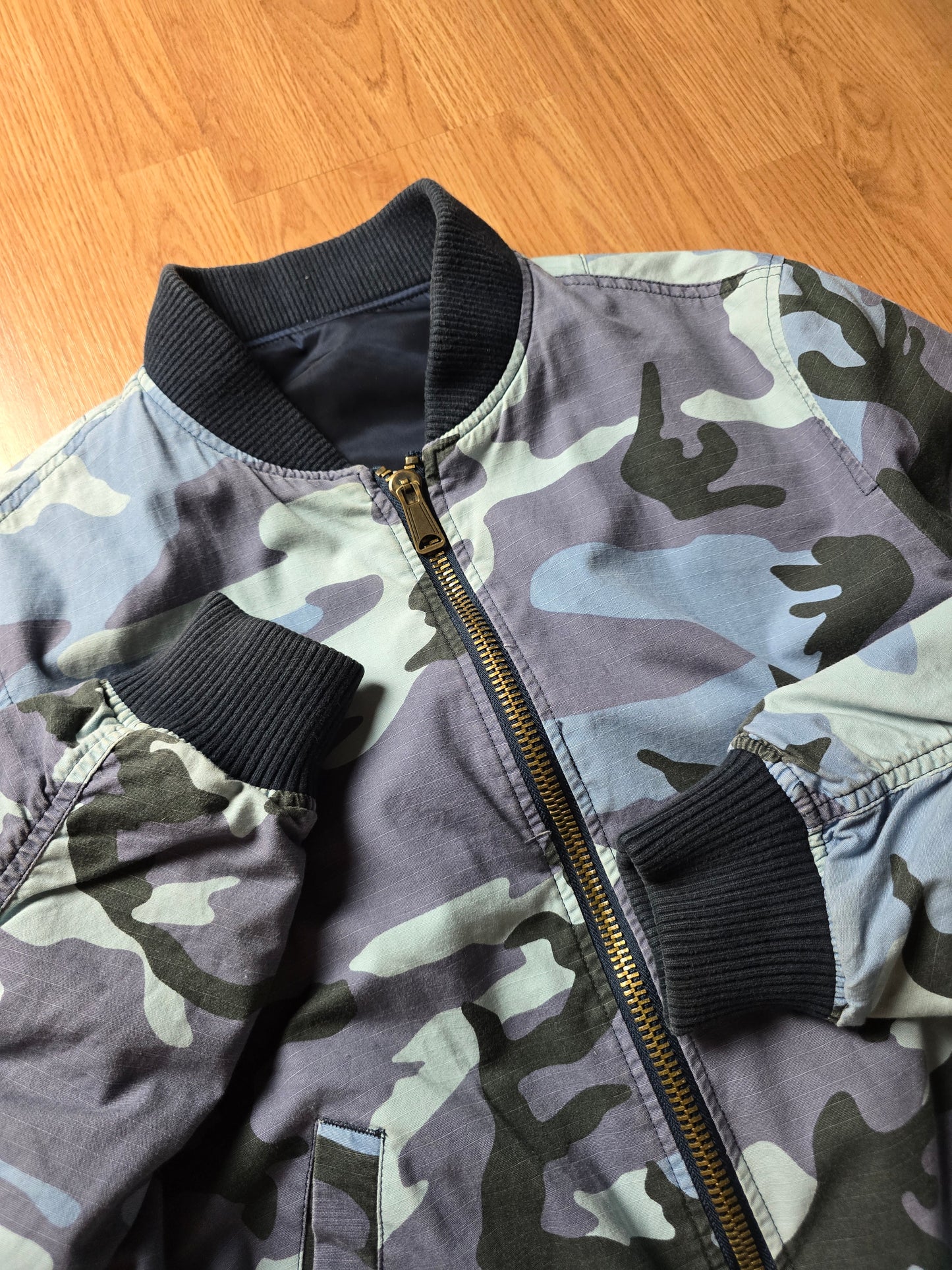 Supreme Reversible MA-1 Cotton Camo Bomber Jacket (M)