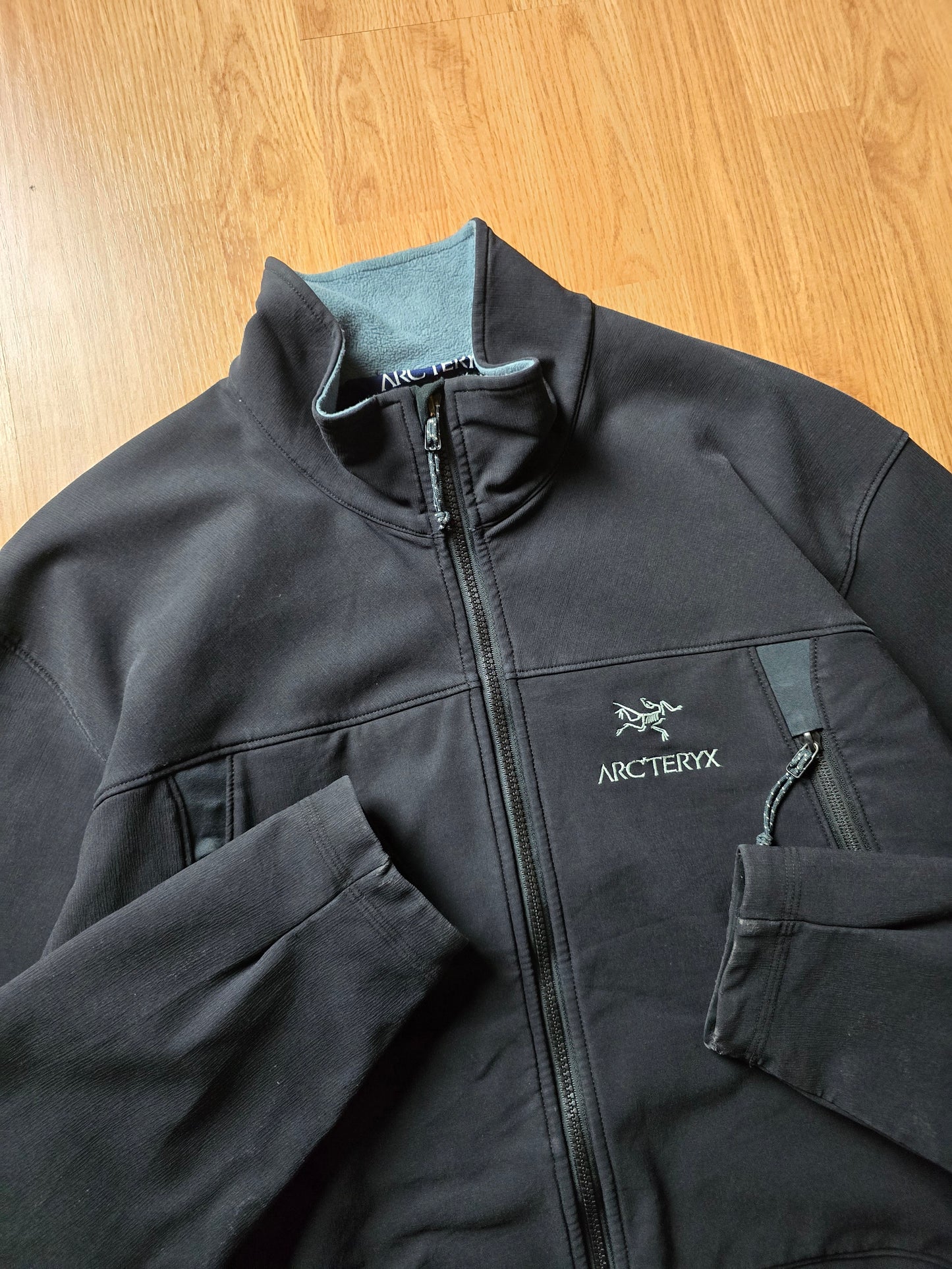 Vintage Arc'teryx Gamma SV Polartec Soft Shell Jacket (XL)