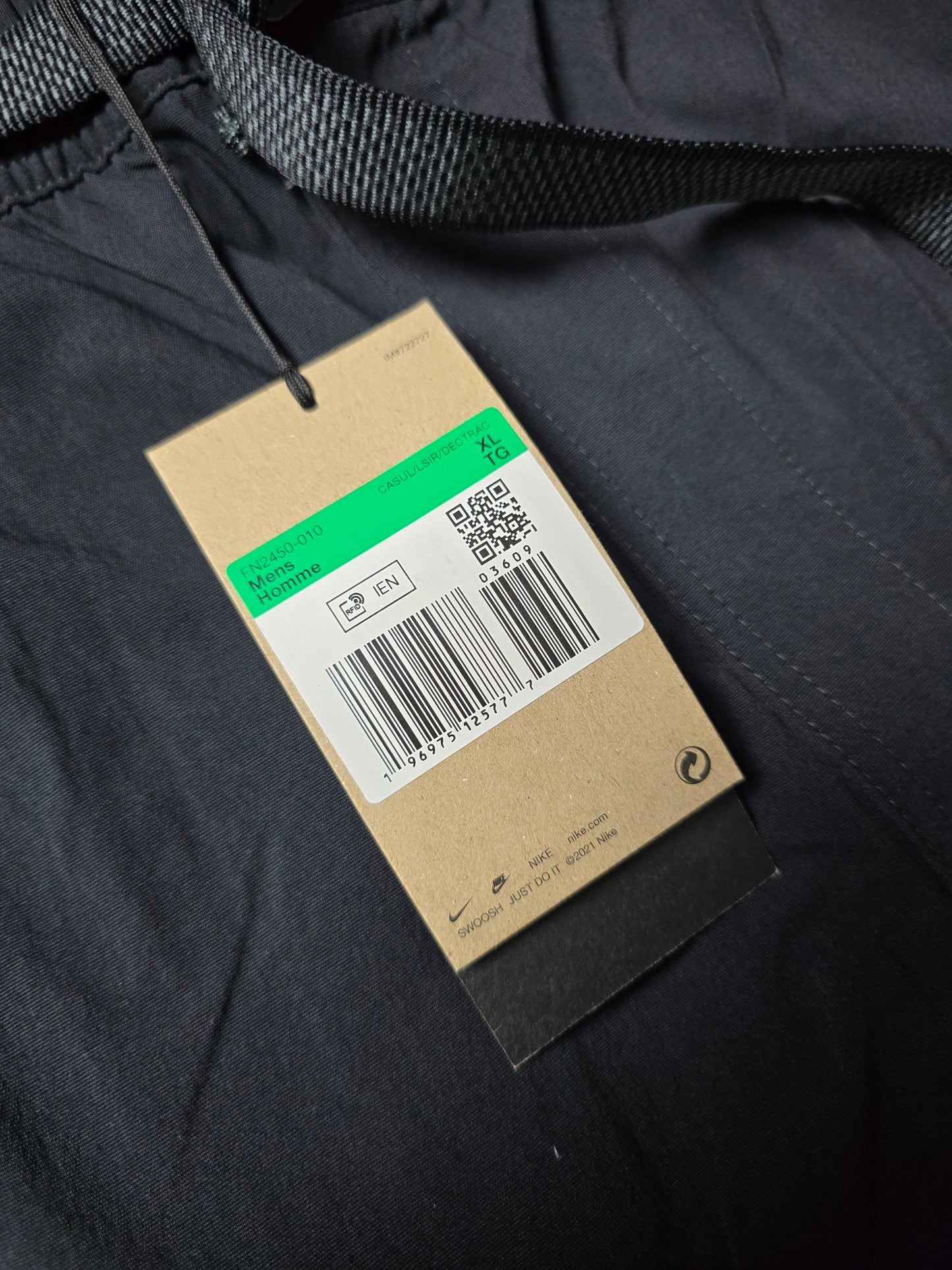 Nike ACG UV Hike Lightweight Technical Belted Shell Pants (XL)