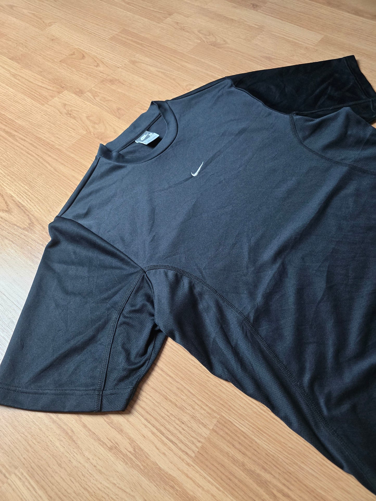Y2K Nike Centre Swoosh Mesh Panel Tee (M/L)