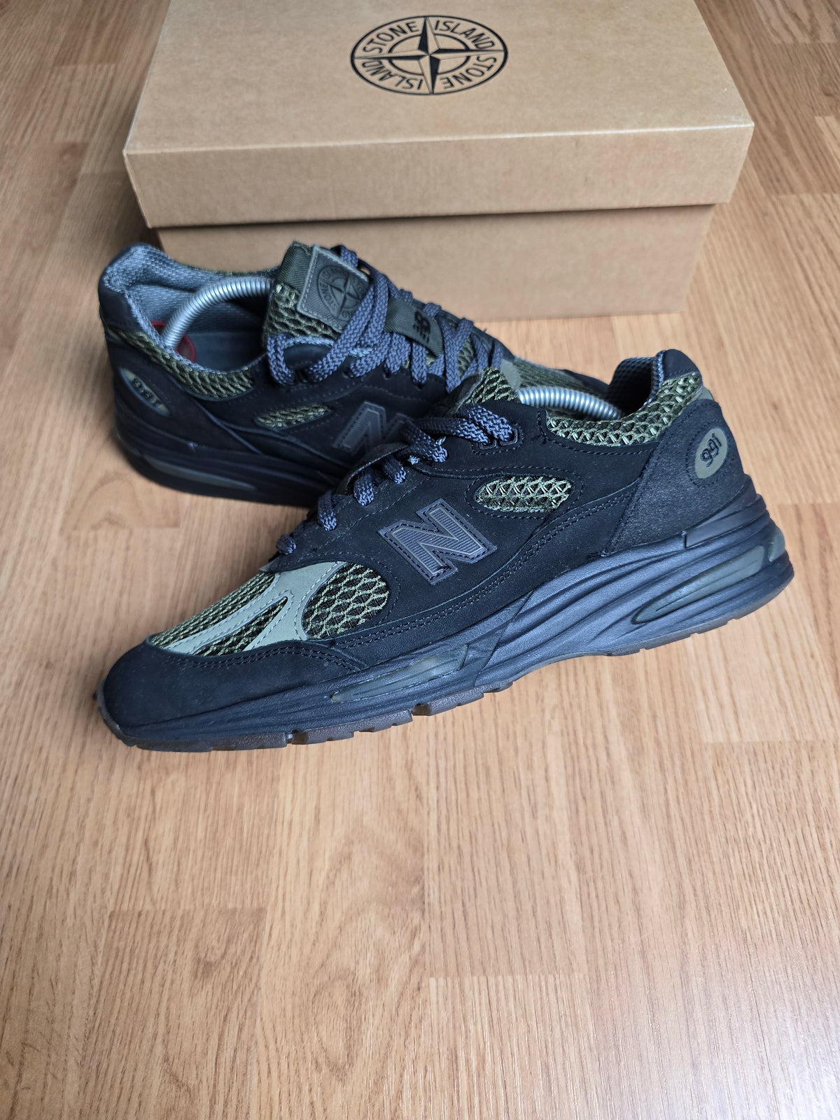 Stone Island x New Balance 991V2 Black Olive (UK8)
