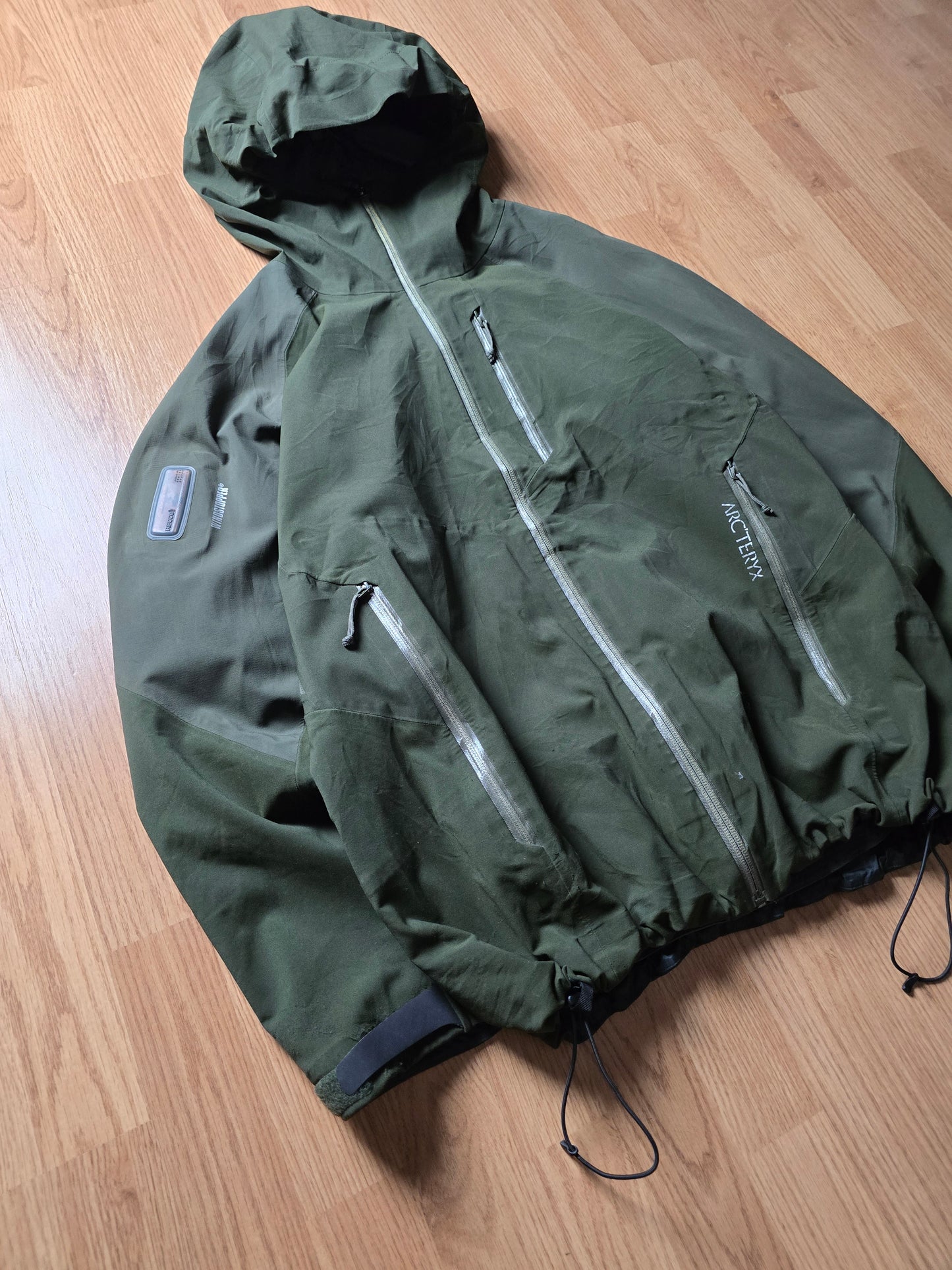 RARE 00s Arc'teryx Windstopper Recco System Jacket (M/L)
