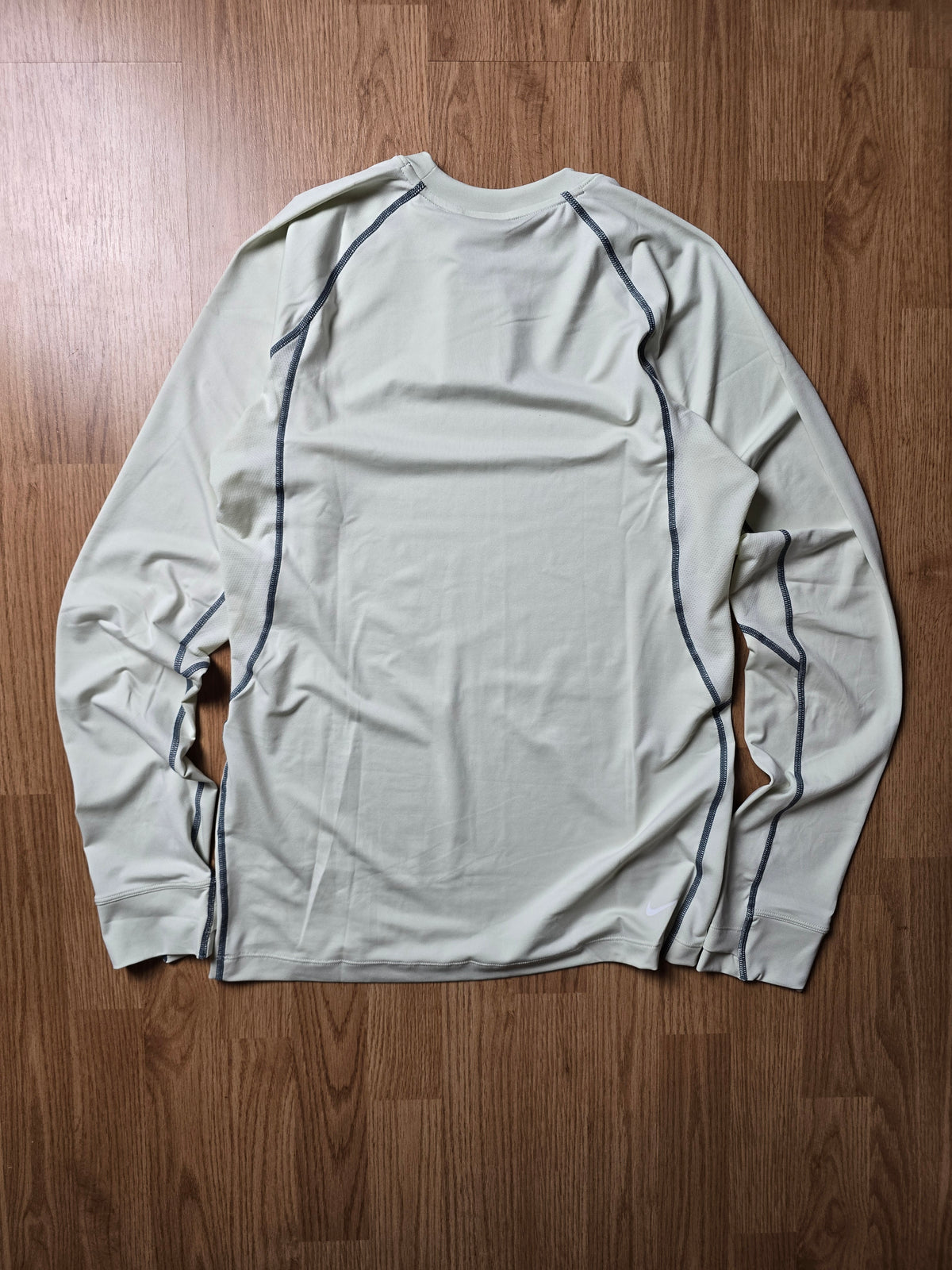 Nike ACG "Wildsee" Dri-Fit Longsleve Base Layer Top BNWT (S)